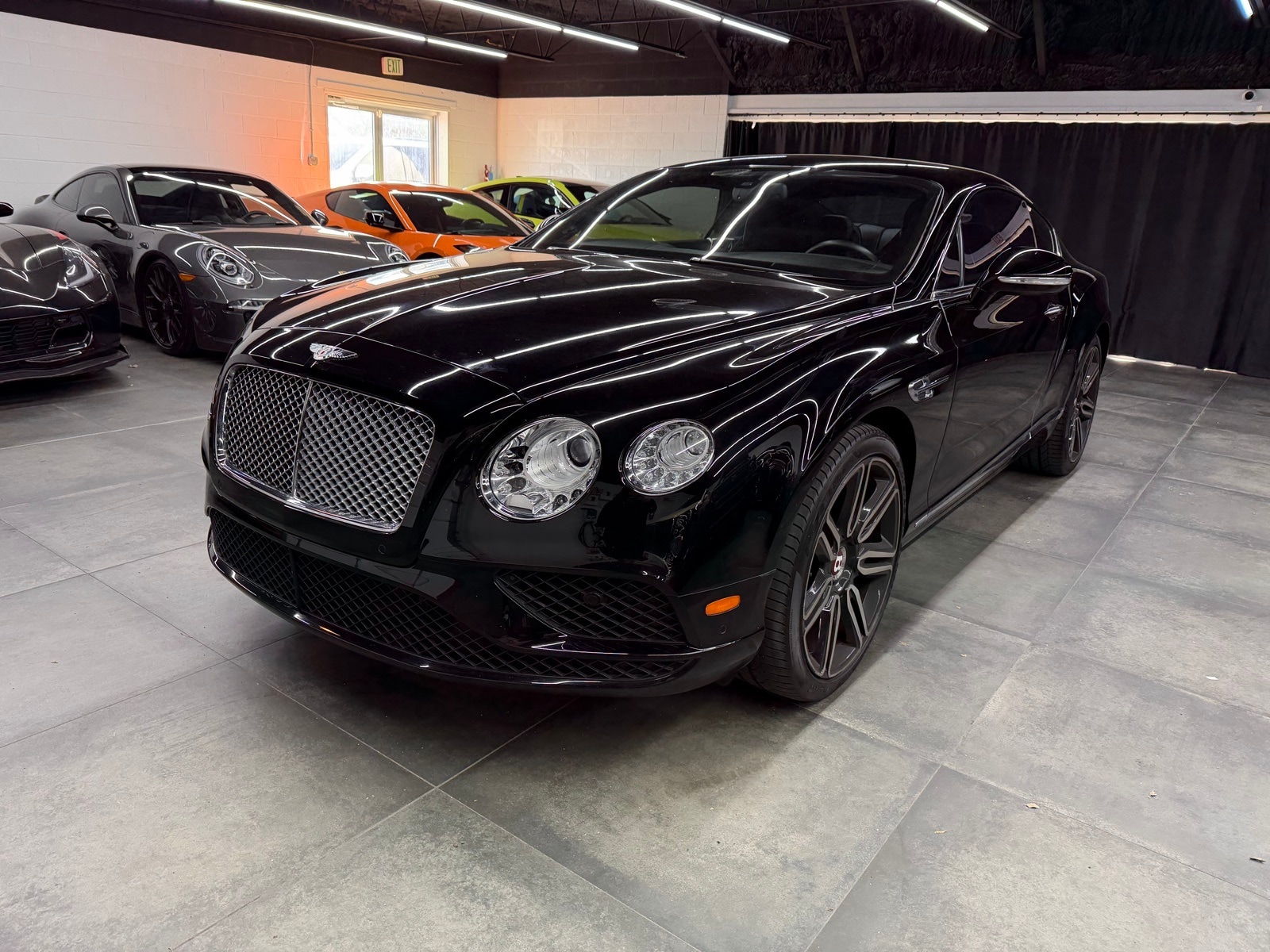 2017 Bentley Continental GT Base