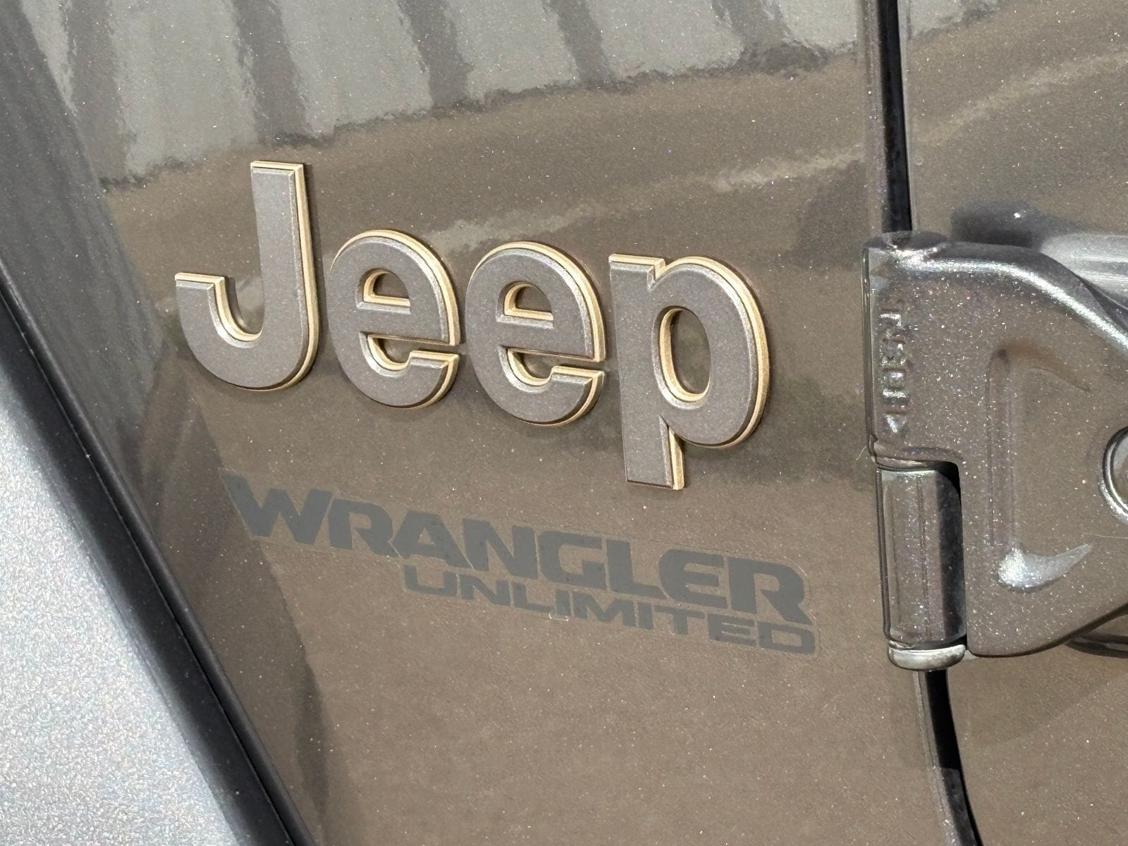 2021 Jeep Wrangler Unlimited Rubicon 392 - Photo 11