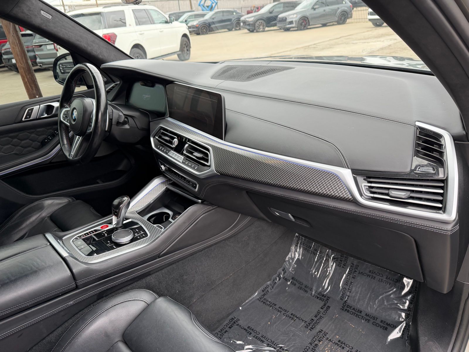 2022 BMW X5 M thumbnail 18