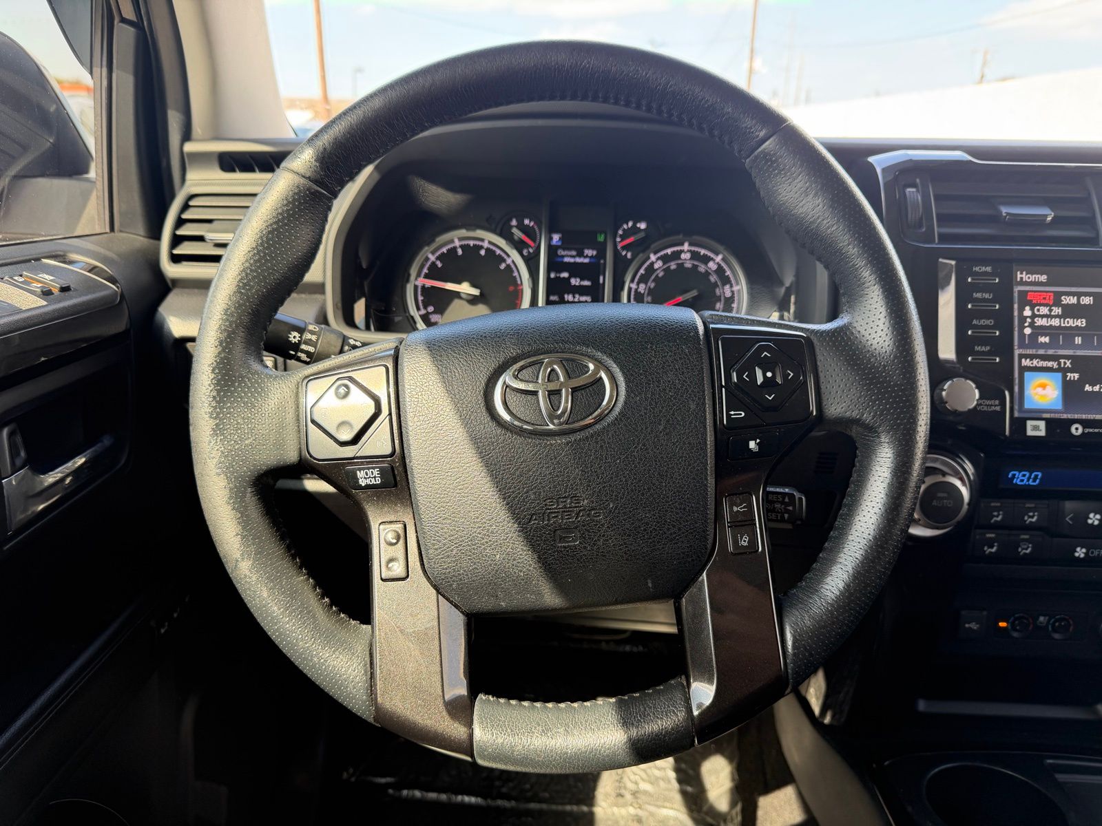 2020 Toyota 4Runner thumbnail 14