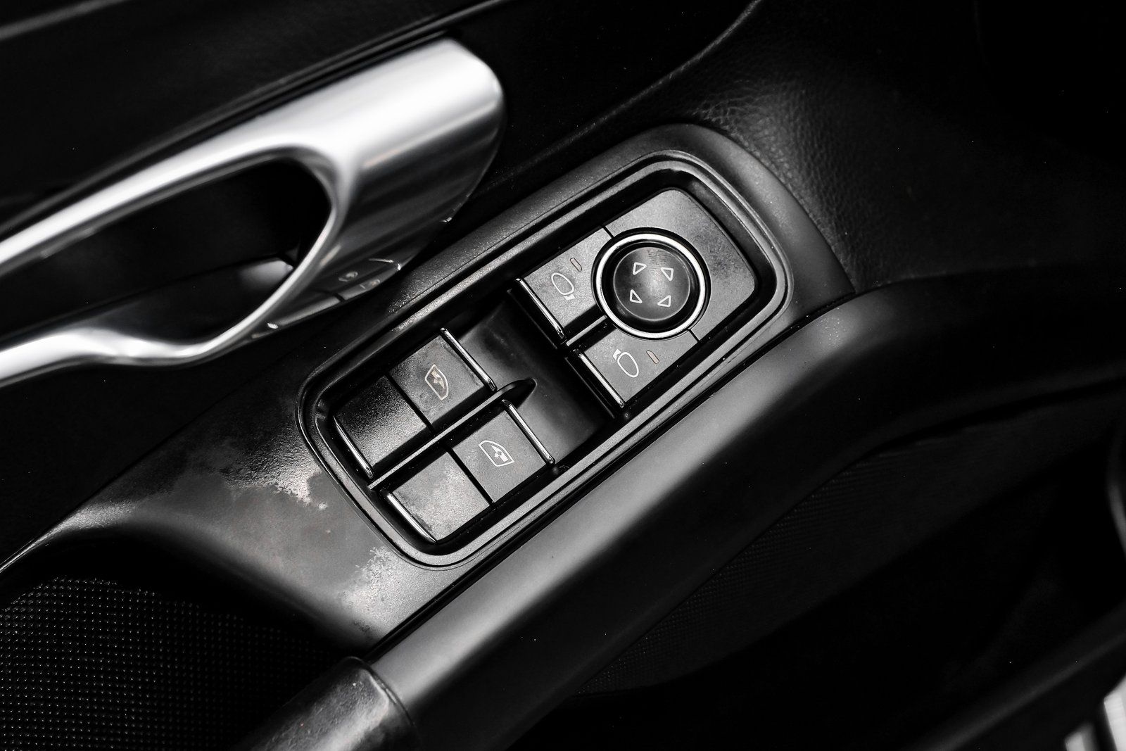 2022 Porsche 718 Cayman thumbnail 43