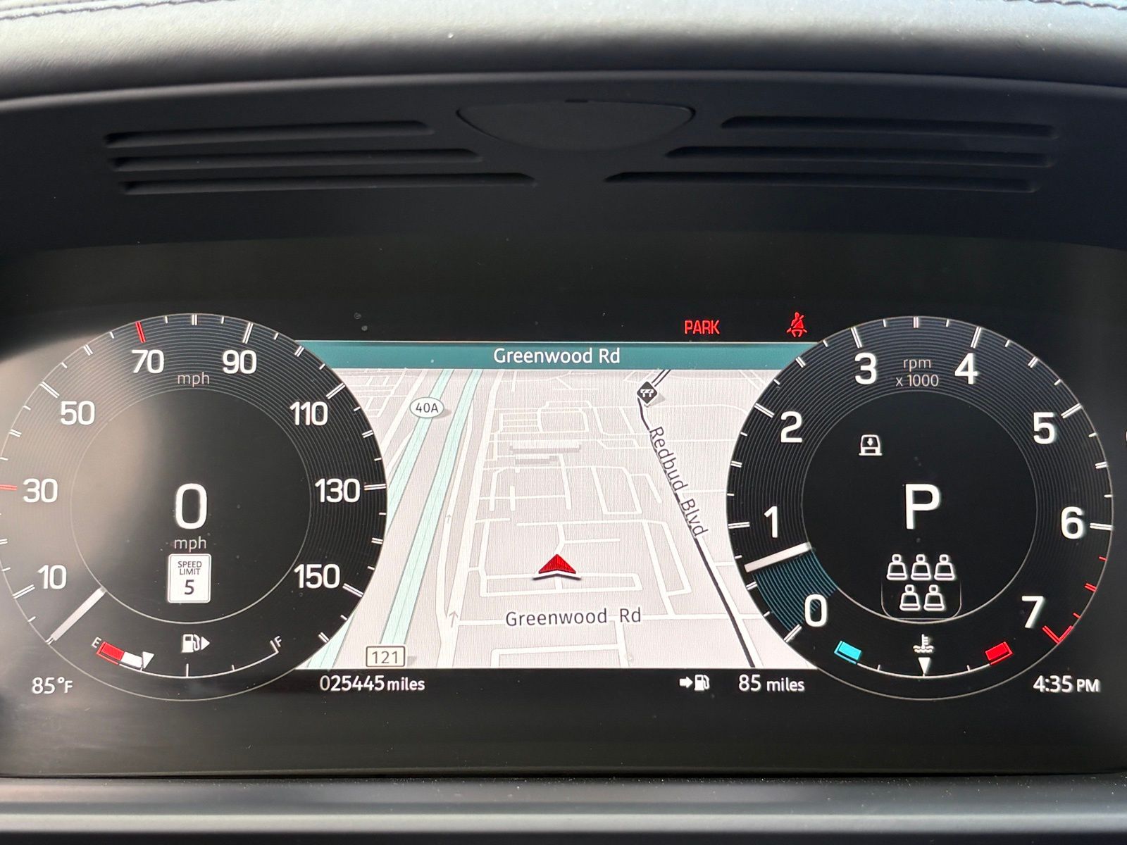 2024 Land Rover Discovery Metropolitan Edition - Photo 19