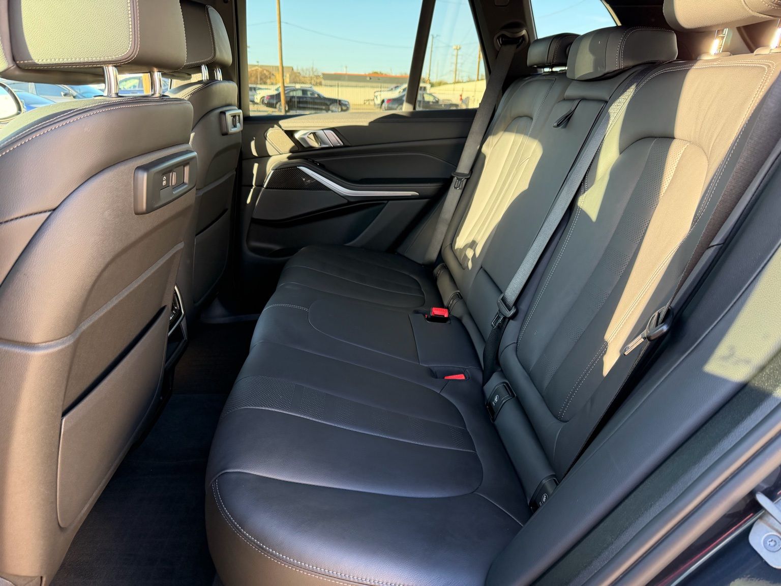 2022 BMW X5 thumbnail 24