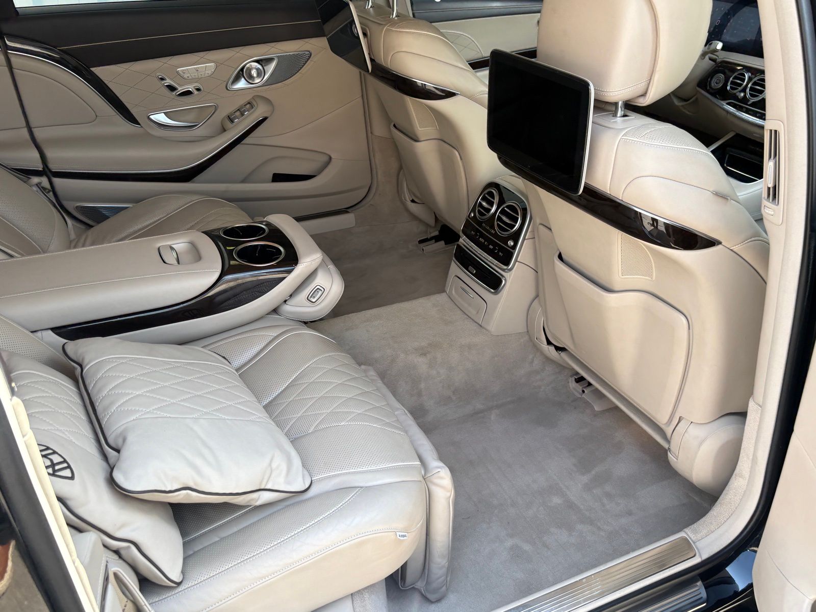 2020 Mercedes-Benz Maybach S 650 thumbnail 47