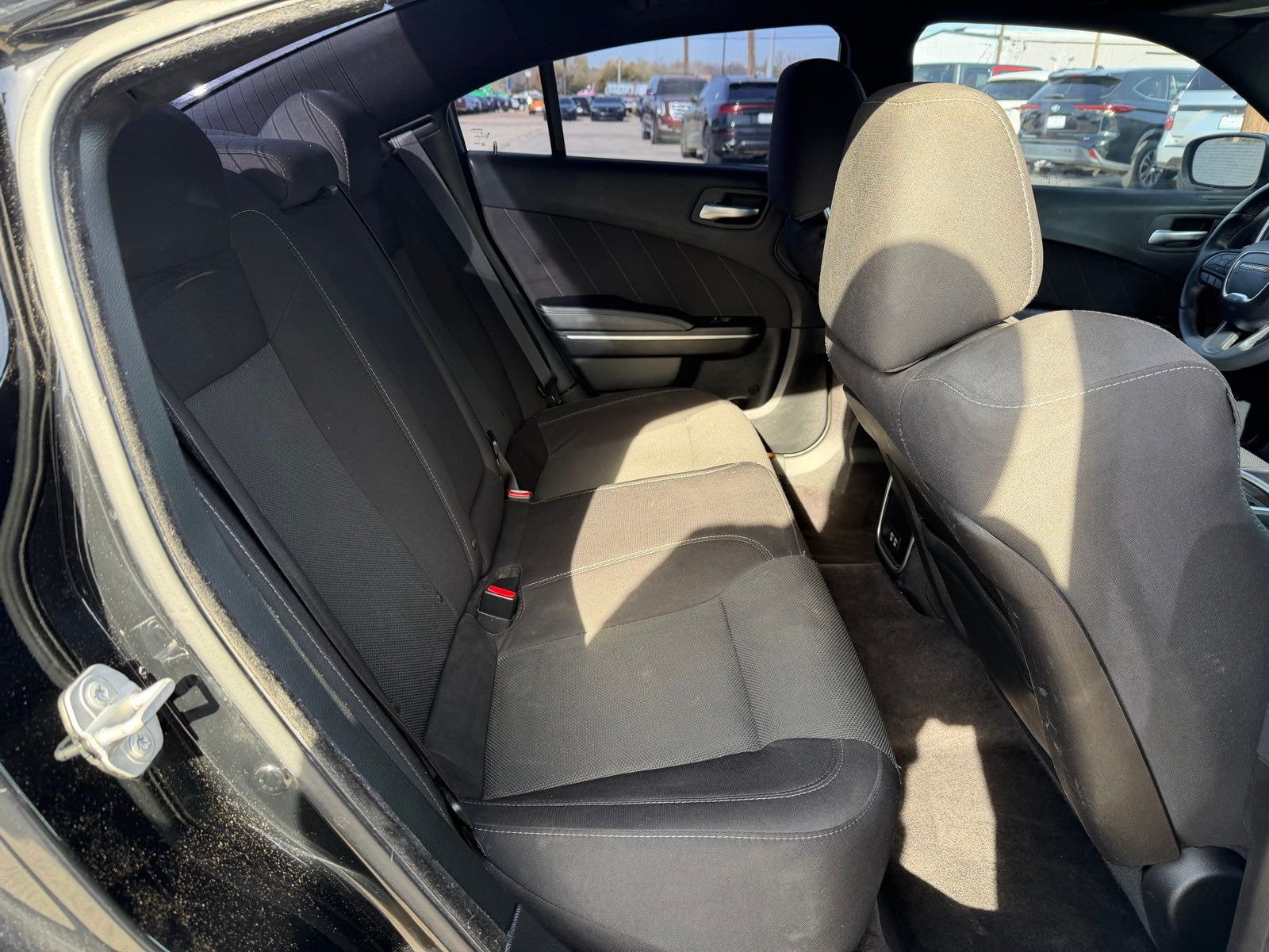 2018 Dodge Charger thumbnail 24