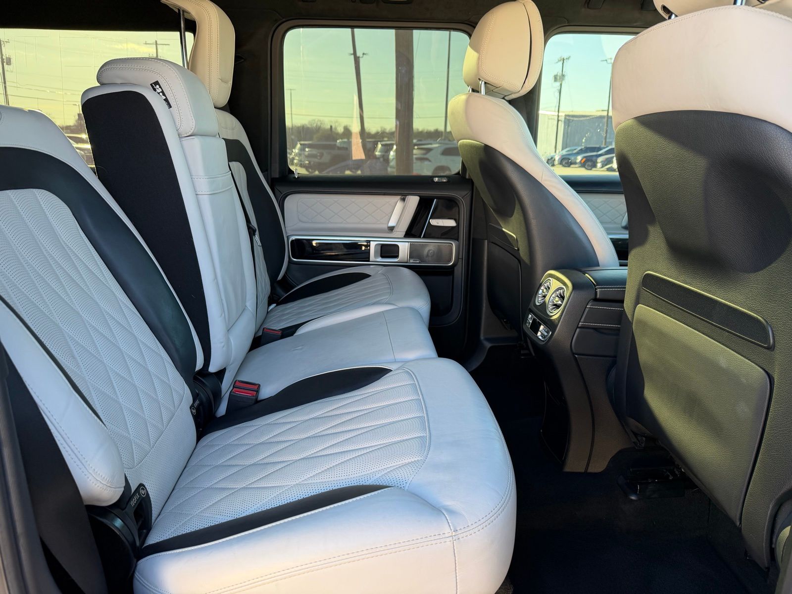 2021 Mercedes-Benz G-Class thumbnail 24