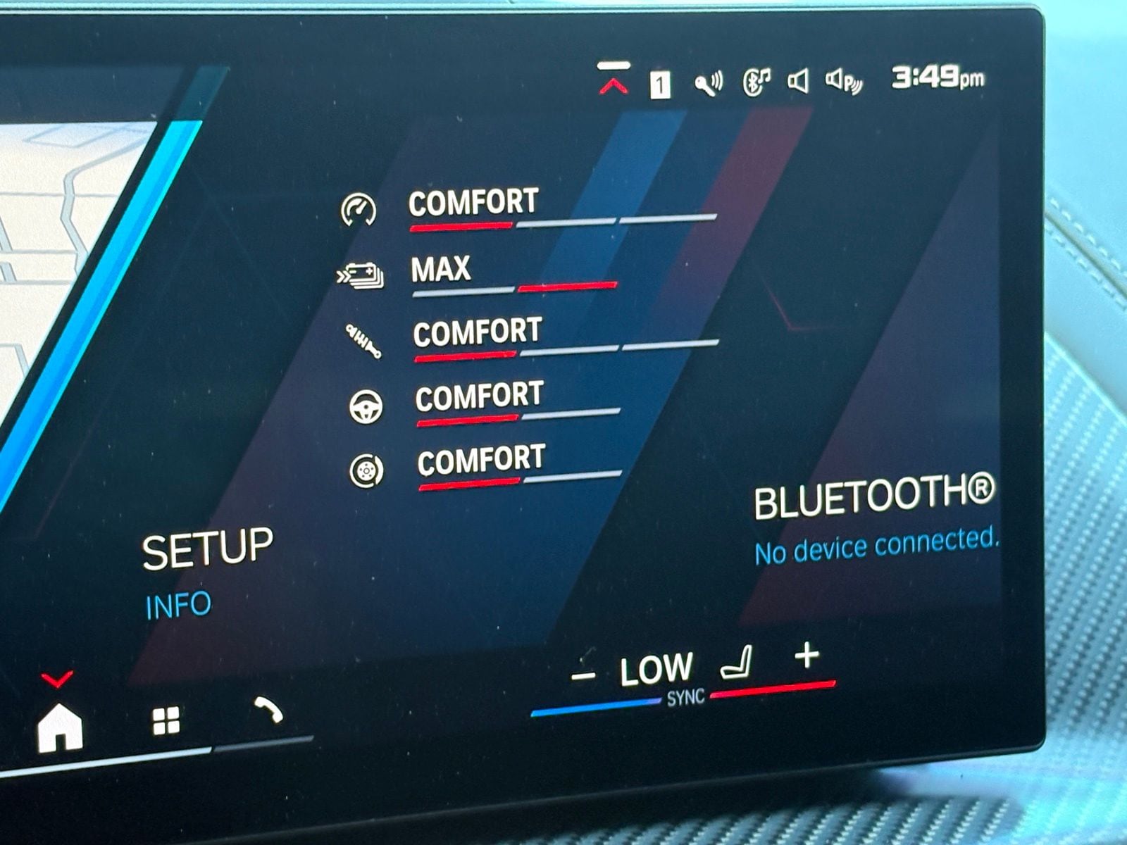 2024 BMW XM thumbnail 30