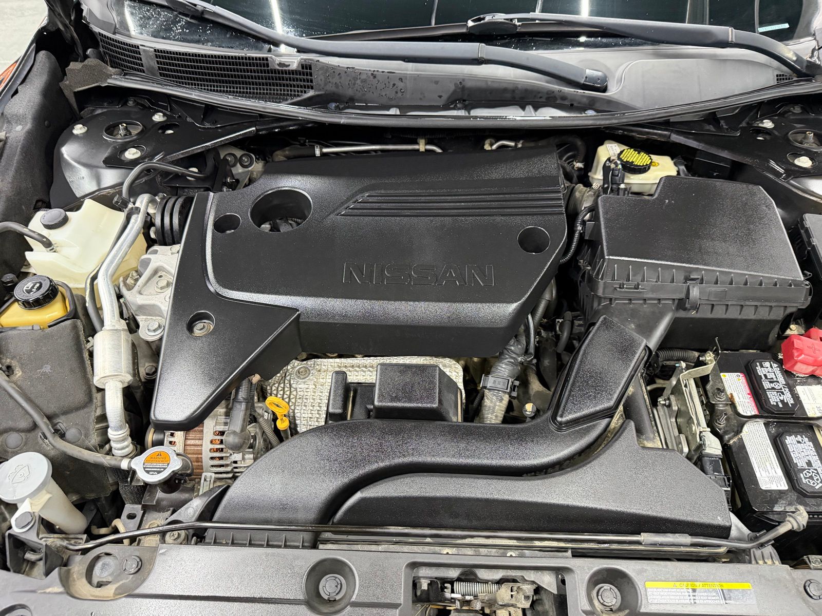 2017 Nissan Altima thumbnail 27