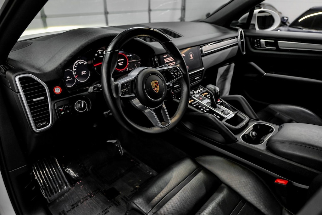 Used 2023 Porsche Cayenne Coupe SUV