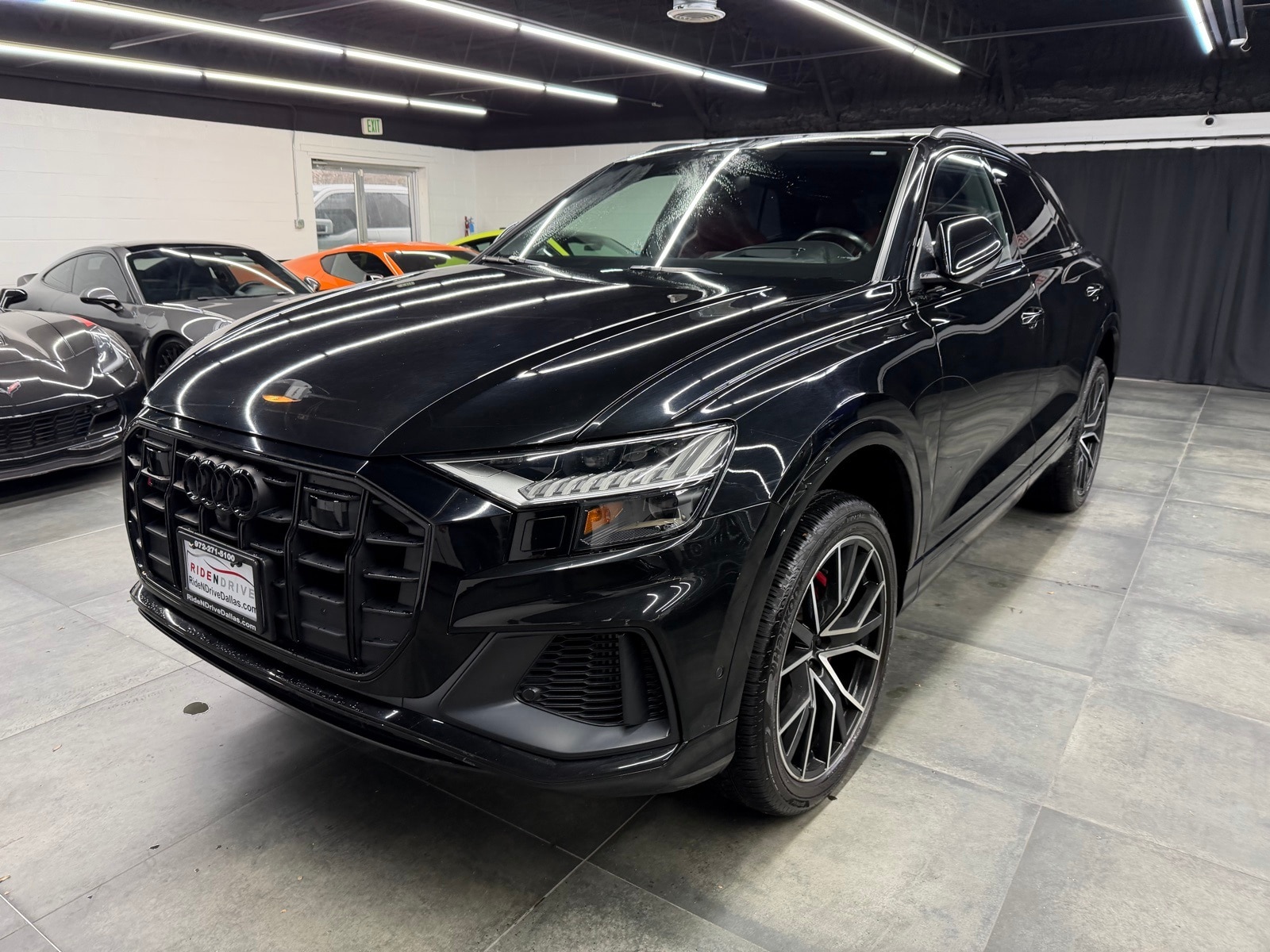 2022 Audi SQ8 Prestige's photo