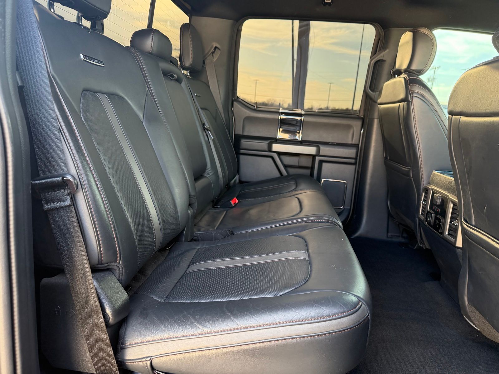 2022 Ford F-250 thumbnail 22