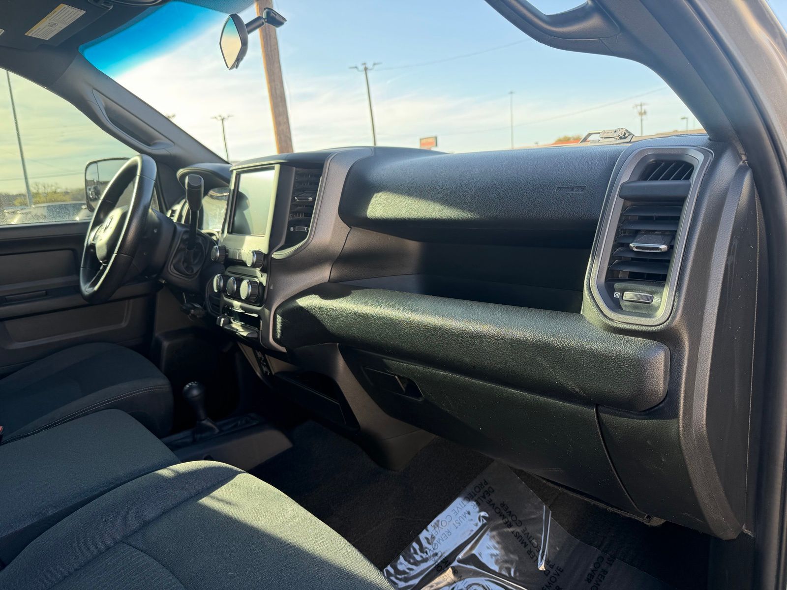 2022 Ram 2500 thumbnail 17