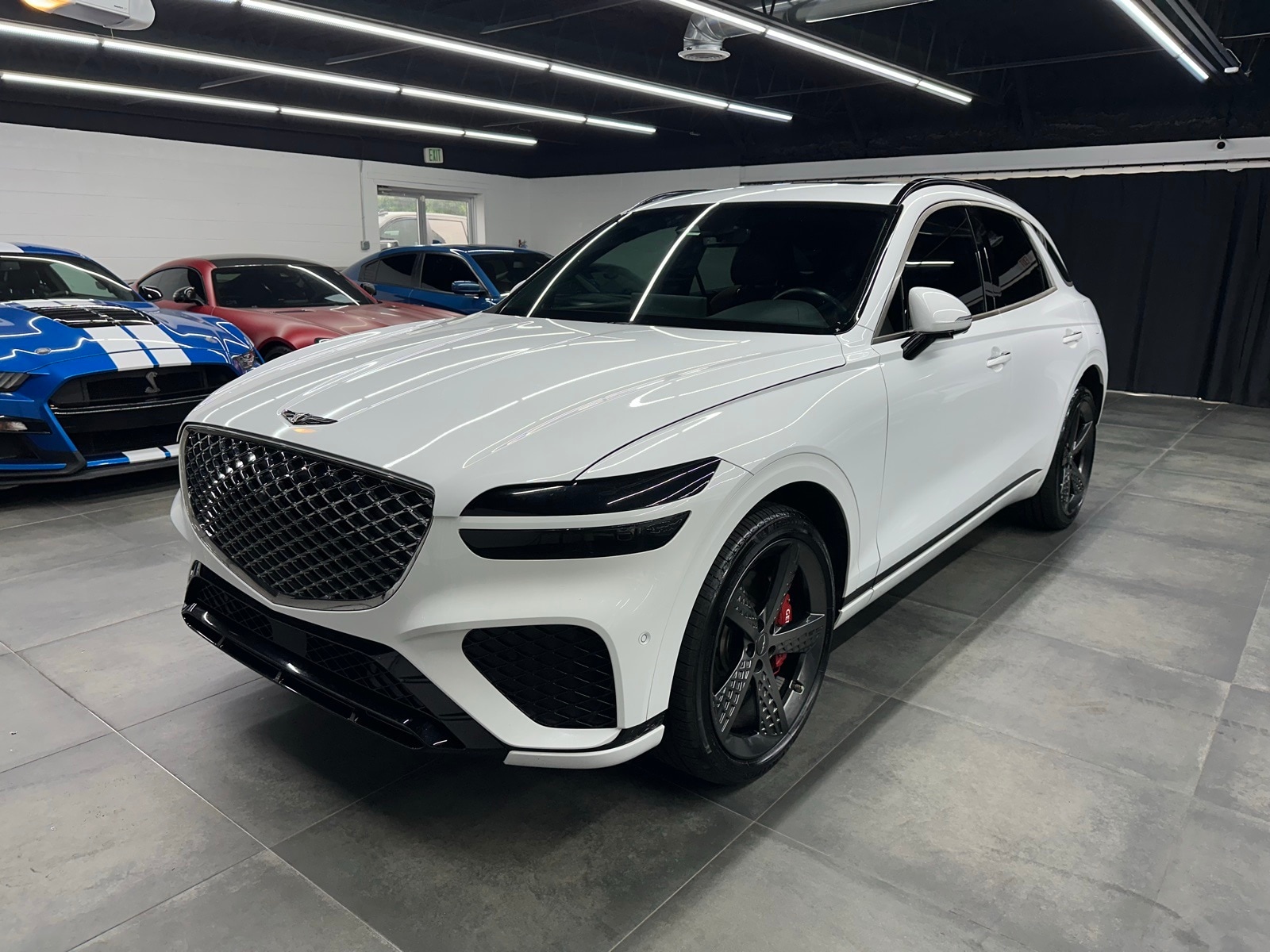 2024 GENESIS GV70
