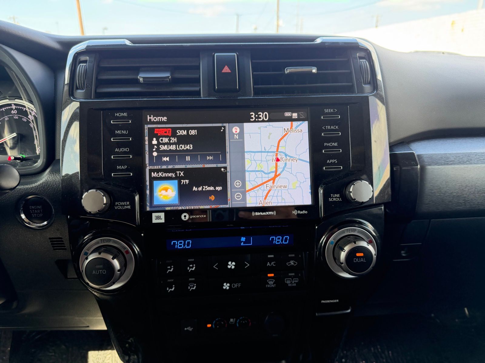 2020 Toyota 4Runner thumbnail 16