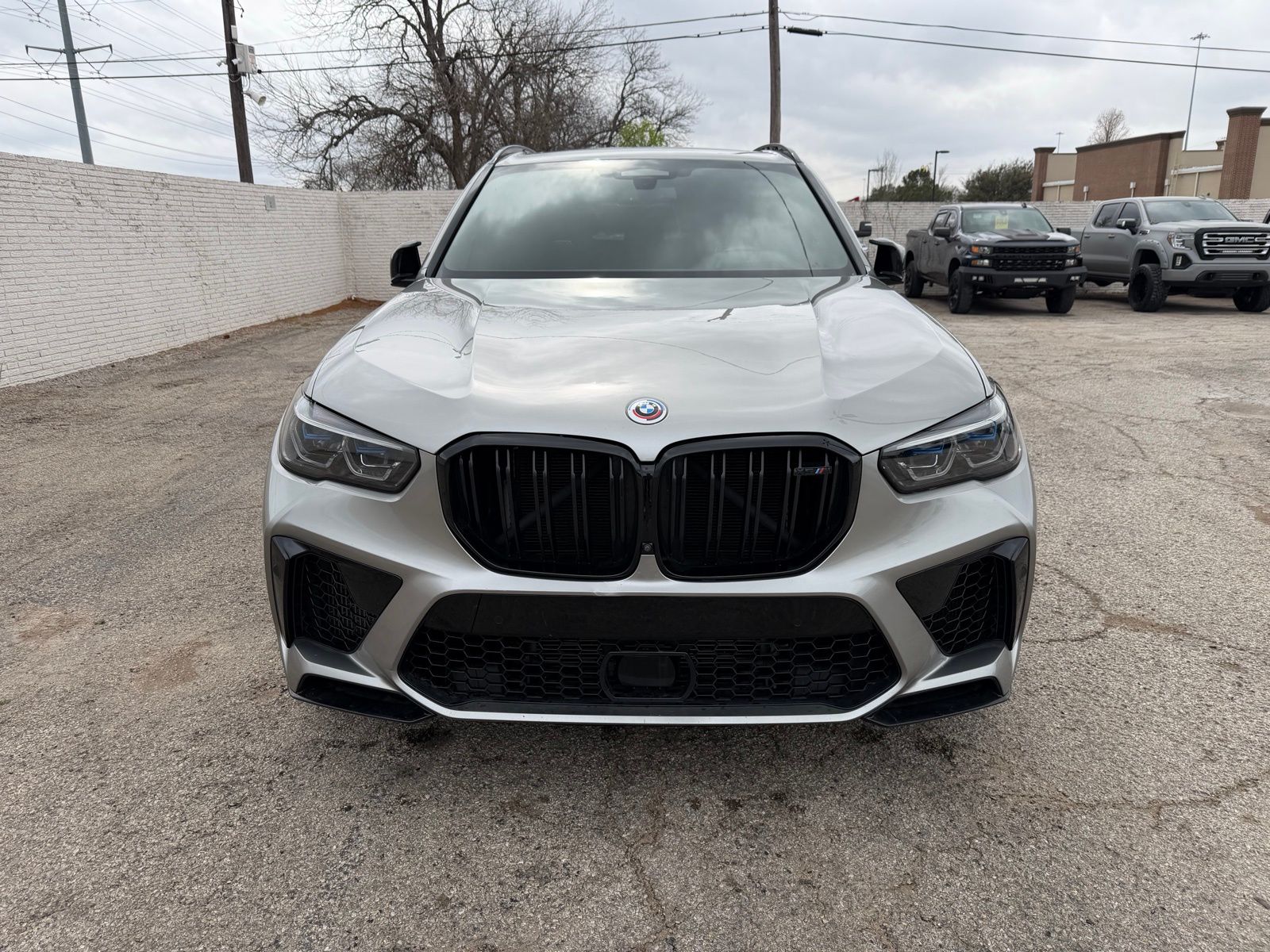 2022 BMW X5 M thumbnail 11