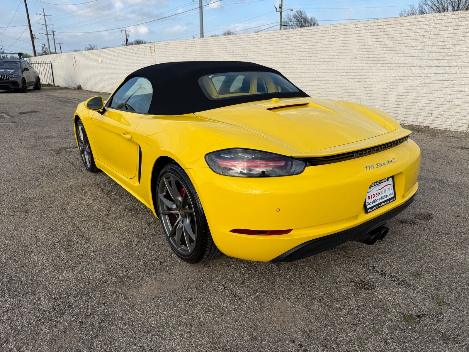 2021 Porsche 718 Boxster thumbnail 5