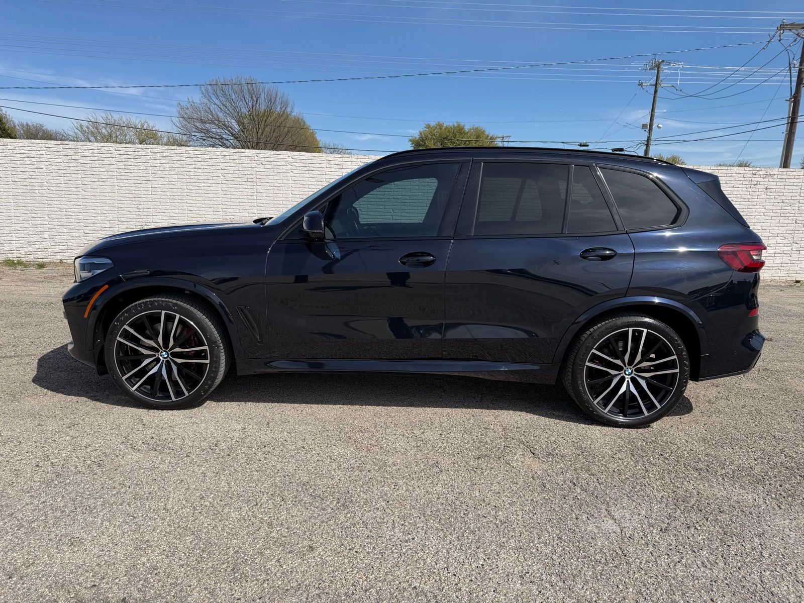 2023 BMW X5 - Image 3