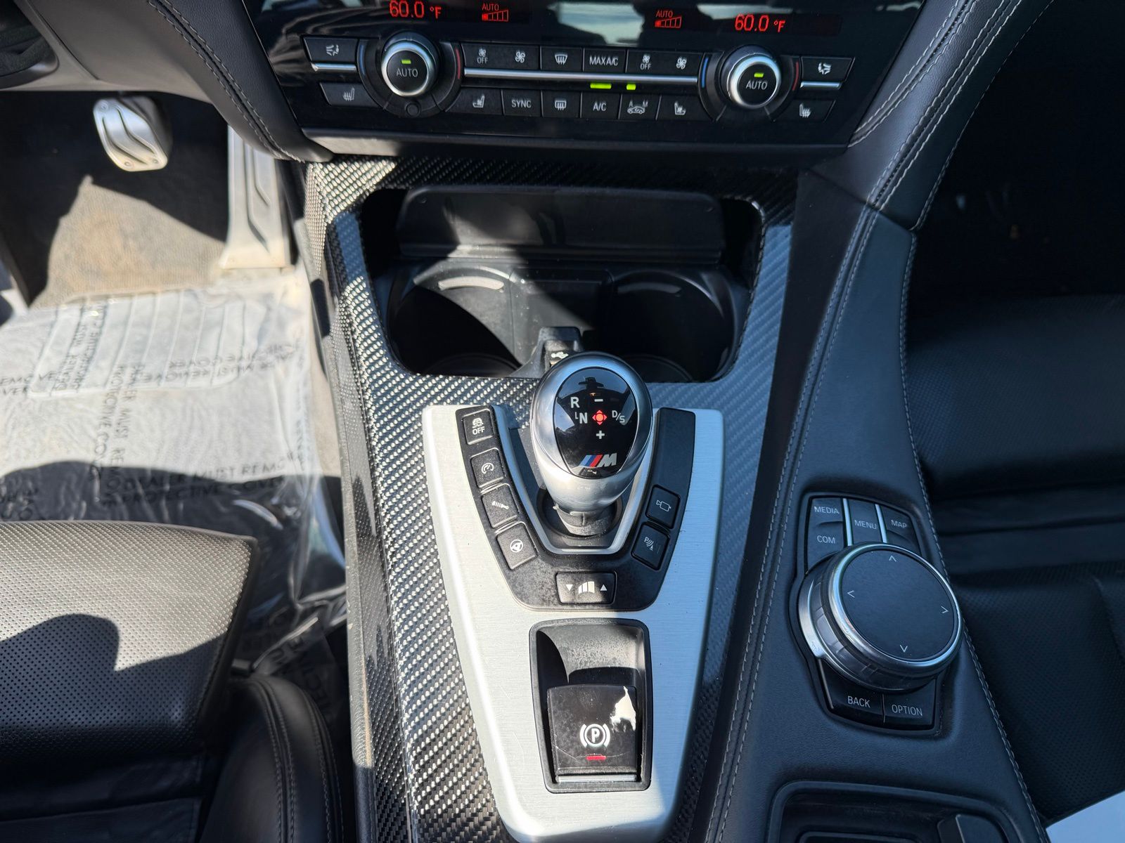 2017 BMW M6 thumbnail 17