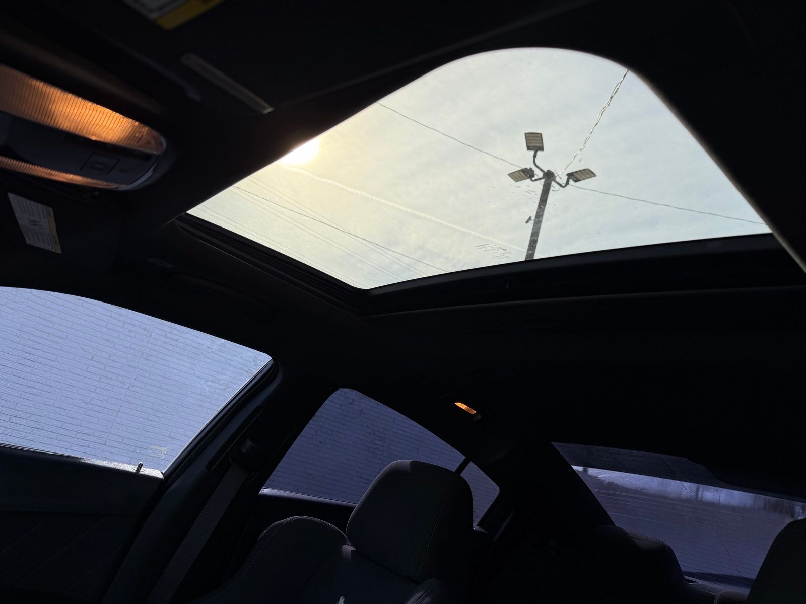 2018 Dodge Charger thumbnail 27