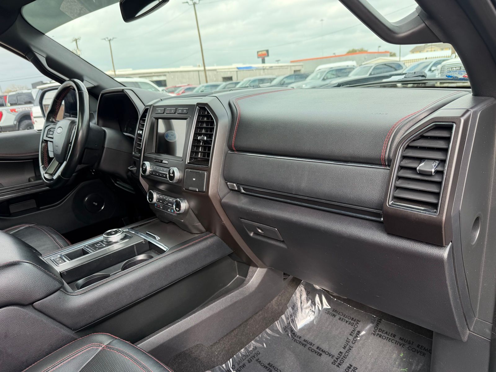 2019 Ford Expedition thumbnail 16