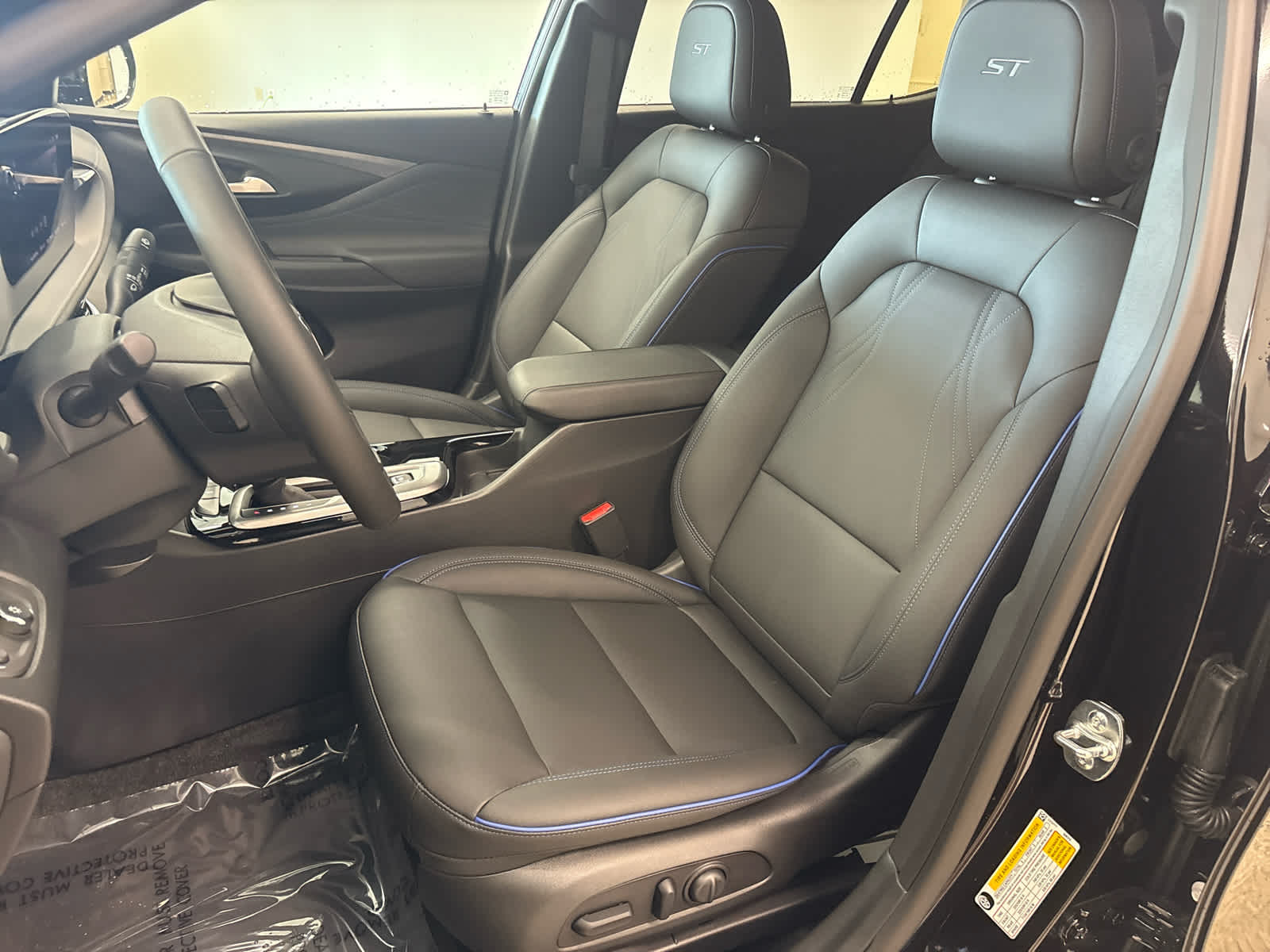2026 Buick Envista Sport Touring - Photo 21