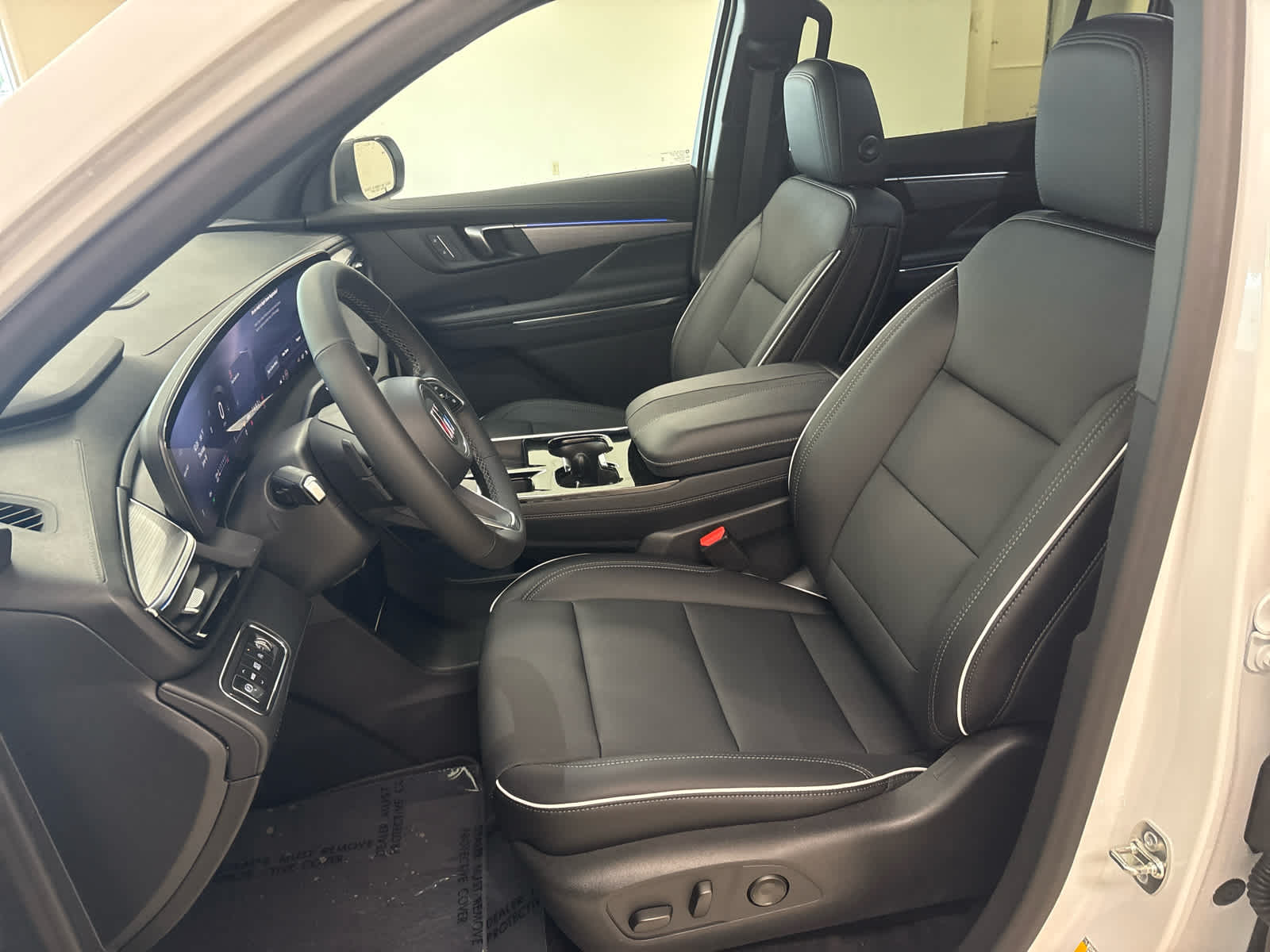 2026 Buick Enclave Preferred - Photo 31