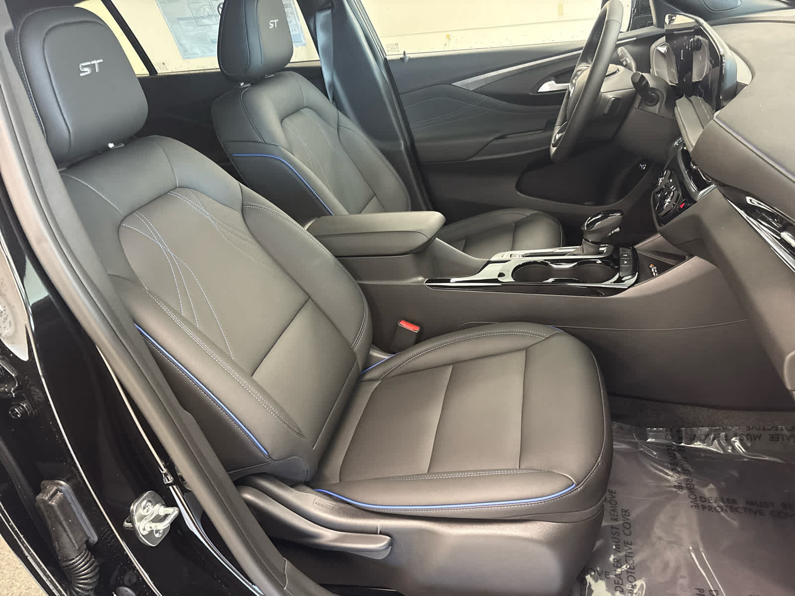 2026 Buick Envista Sport Touring - Photo 17