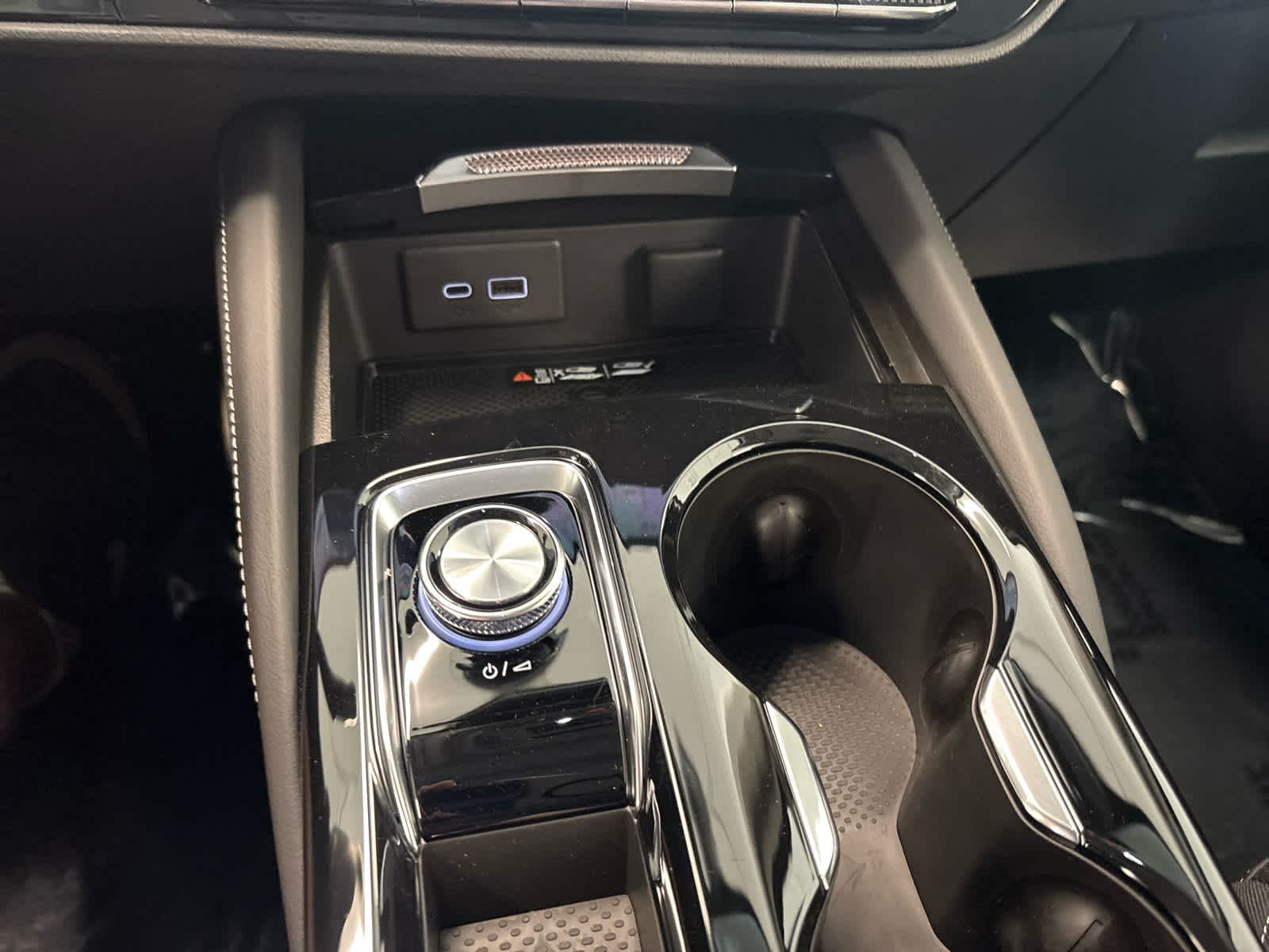 2026 Buick Envision Sport Touring - Photo 47