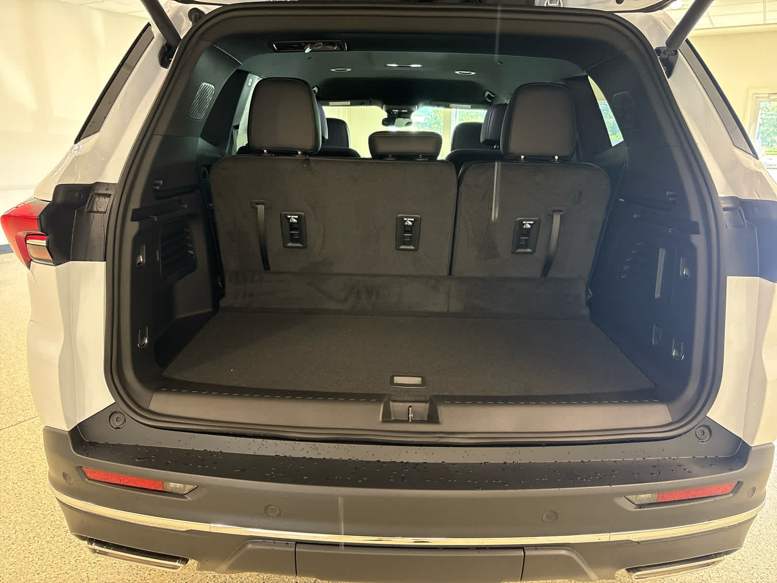 2026 Buick Enclave Preferred - Photo 9