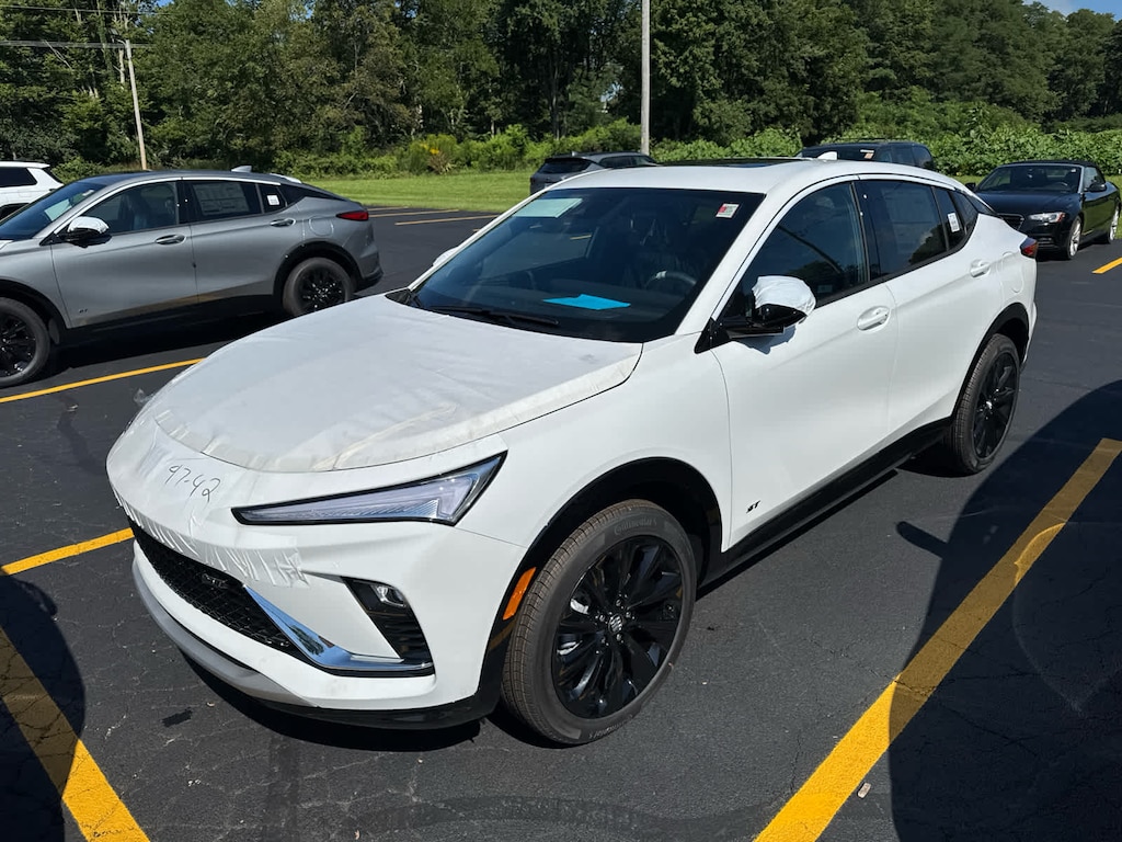 New 2026 Buick Envista Sport Touring SUV
