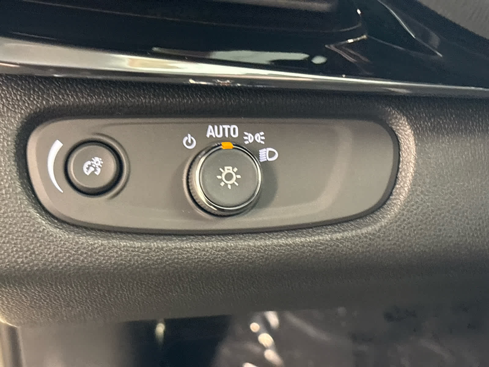 2026 Buick Envista Sport Touring - Photo 24