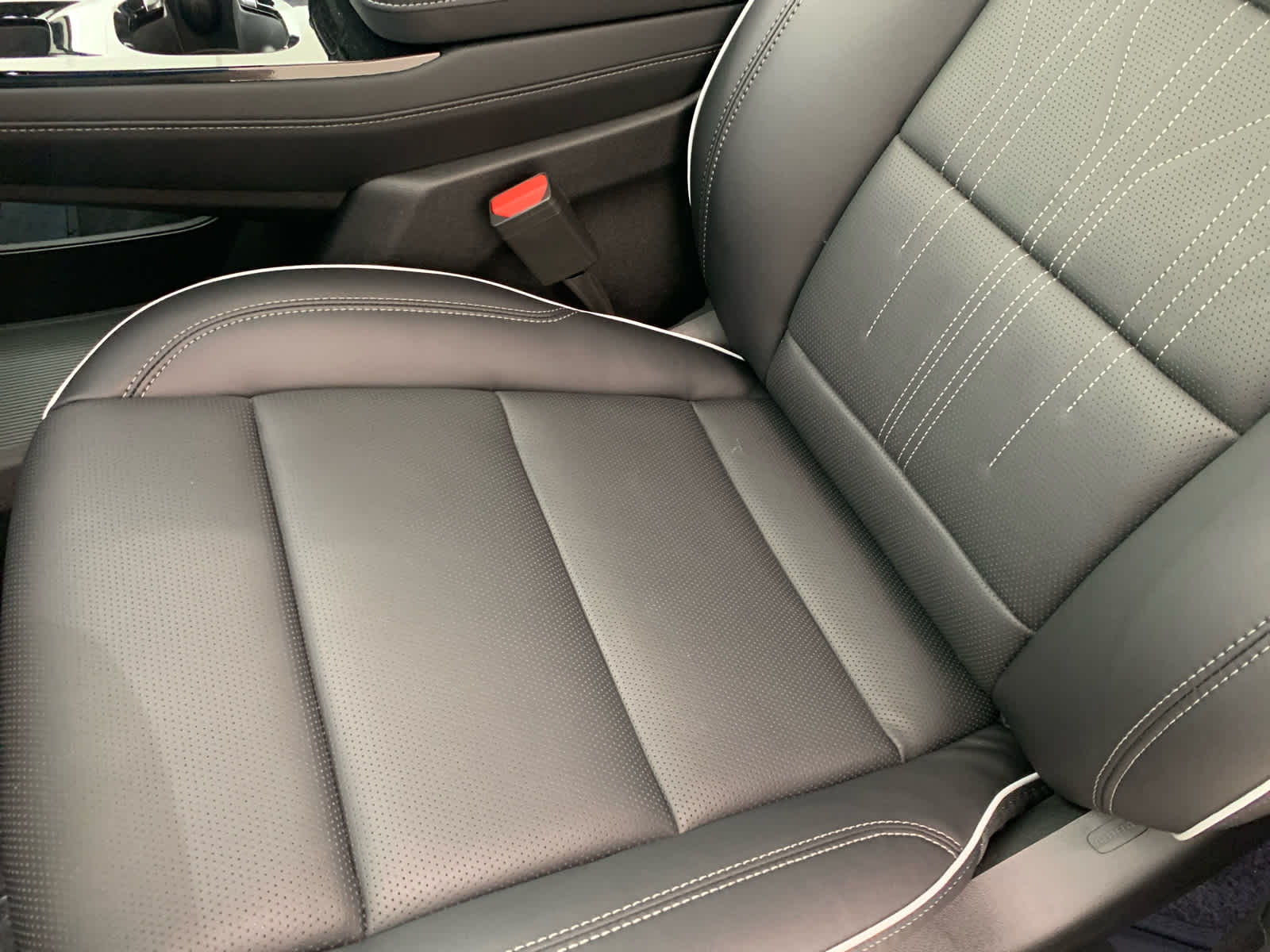2026 Buick Enclave Avenir - Photo 44