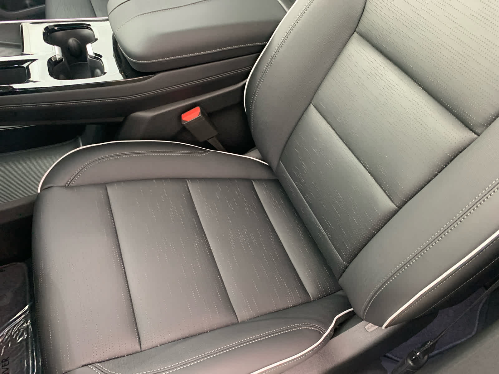 2026 Buick Enclave Sport Touring - Photo 44