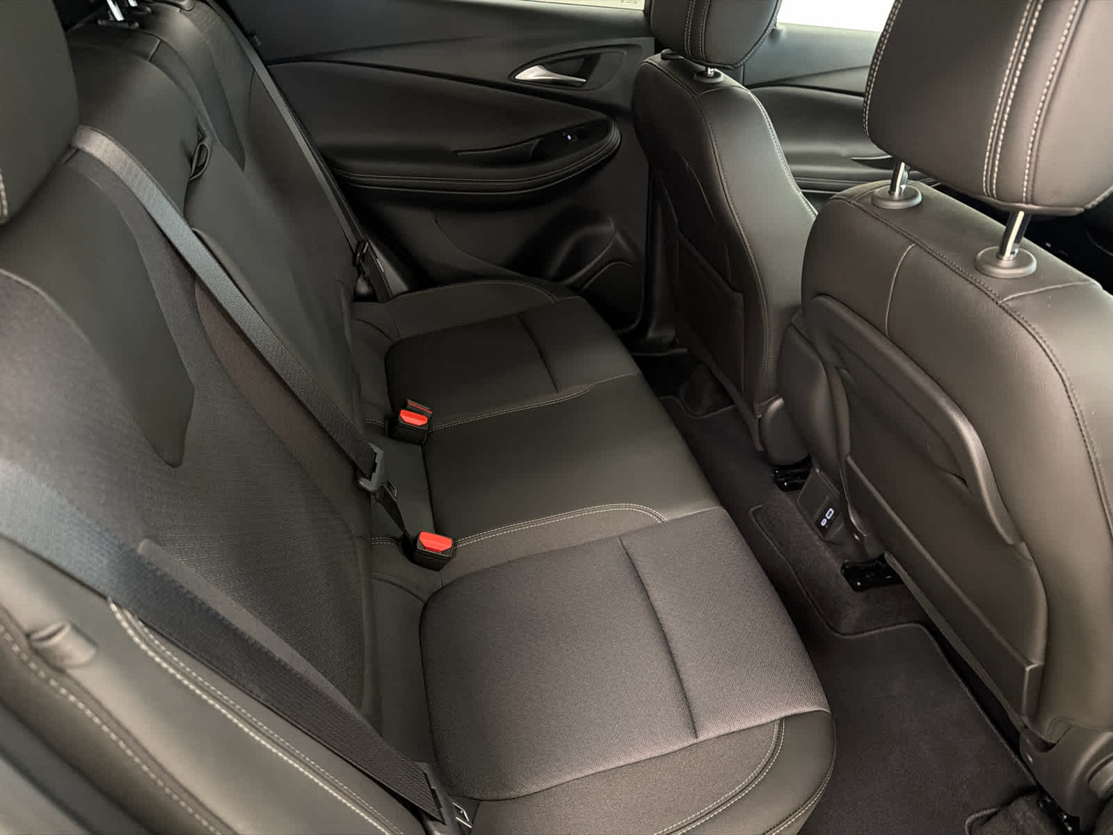 2026 Buick Encore GX Preferred - Photo 33