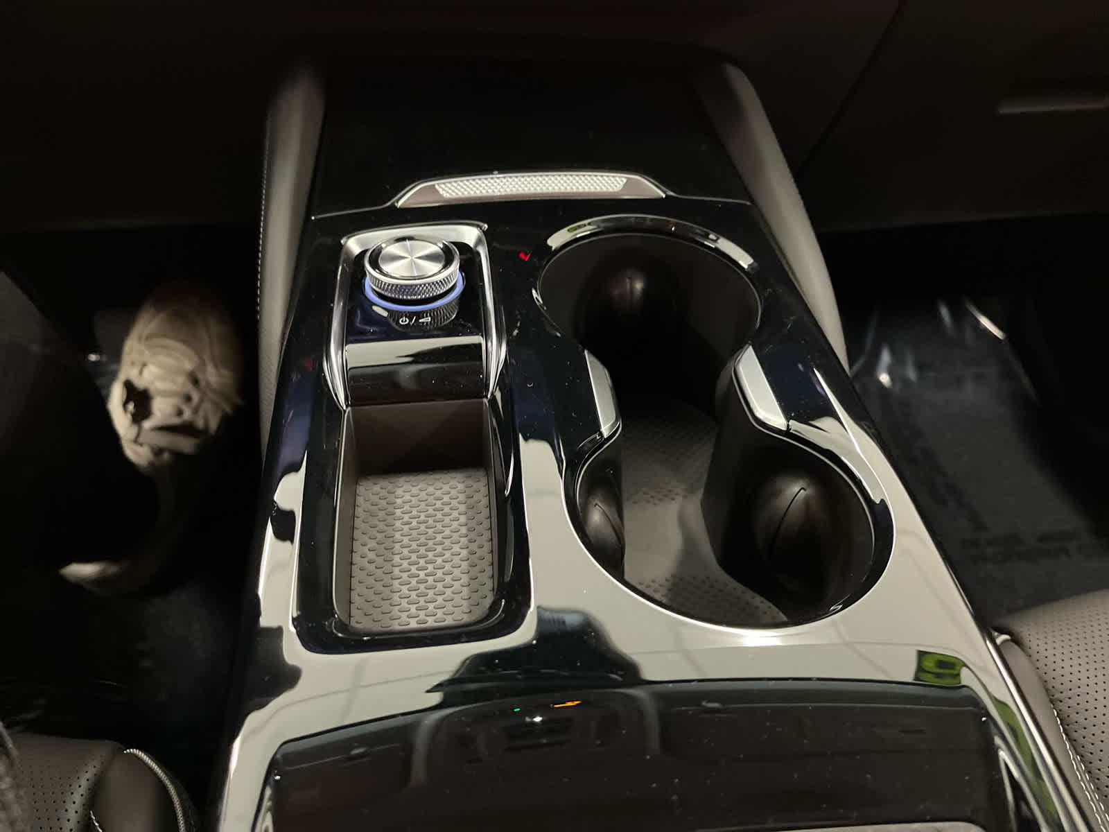 2026 Buick Envision Avenir - Photo 24