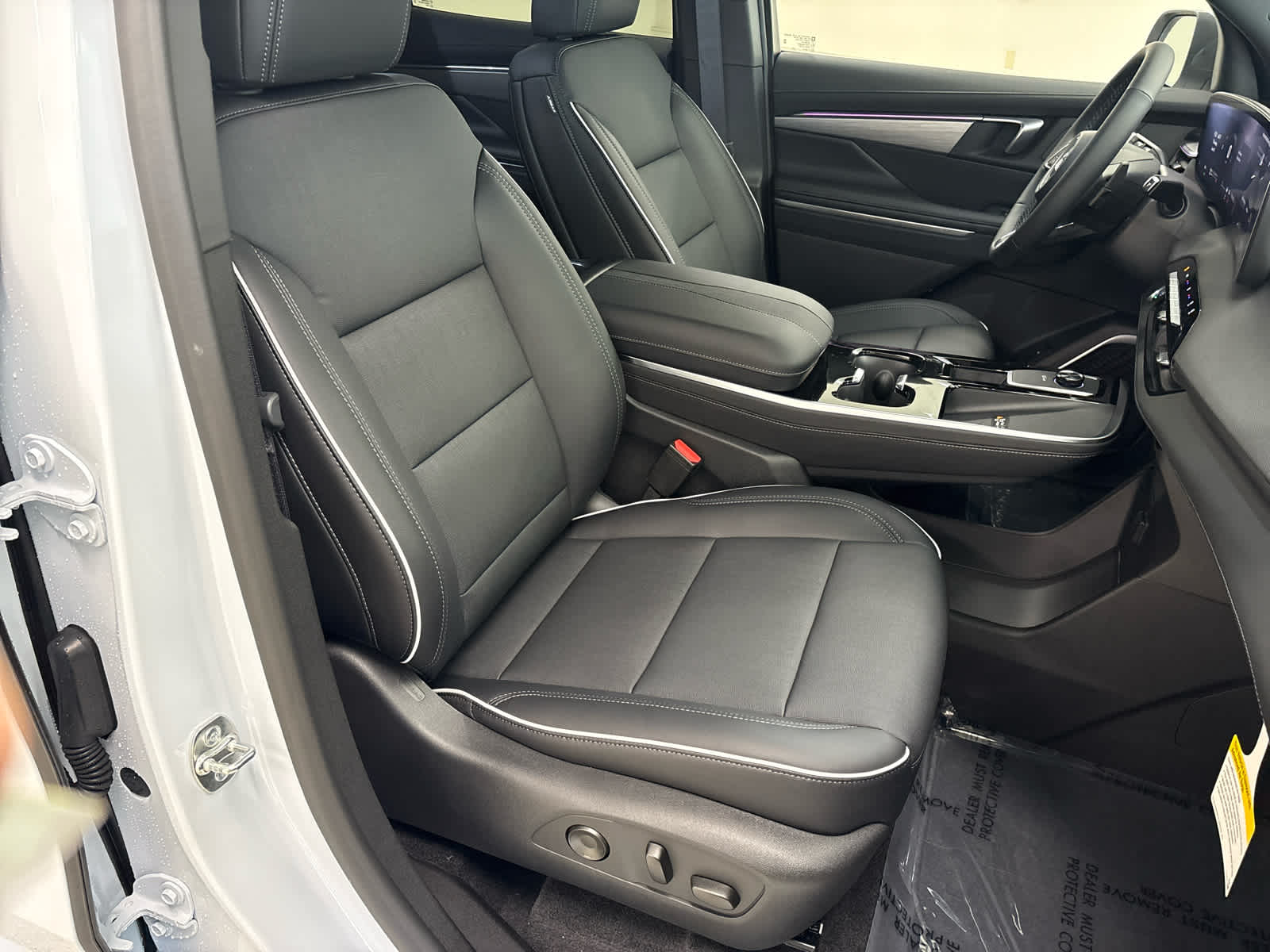 2026 Buick Enclave Preferred - Photo 21