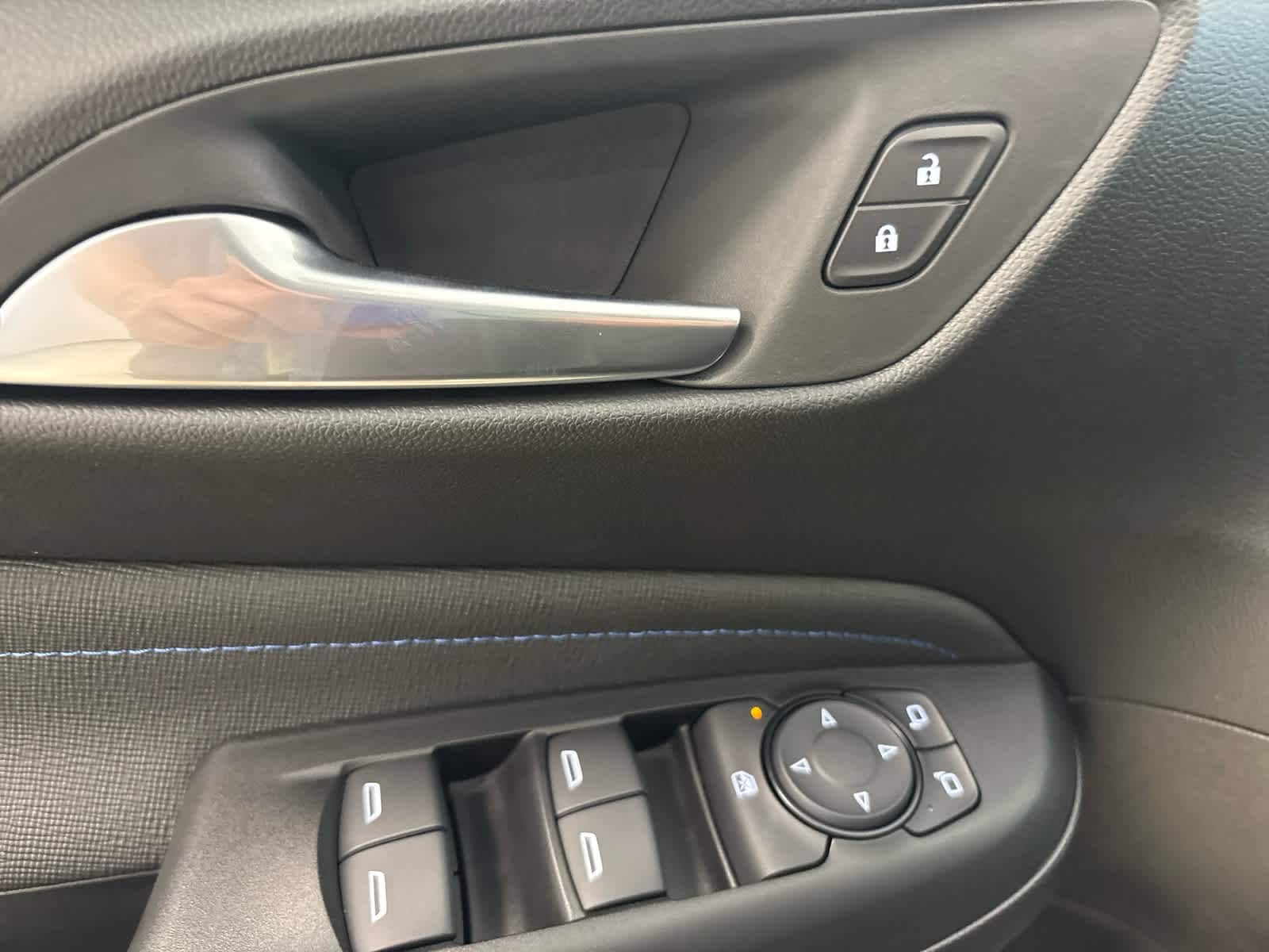 2026 Buick Envista Sport Touring - Photo 22