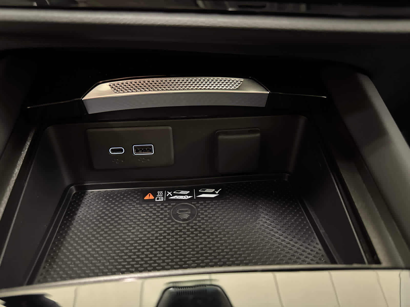 2026 Buick Envision Sport Touring - Photo 35
