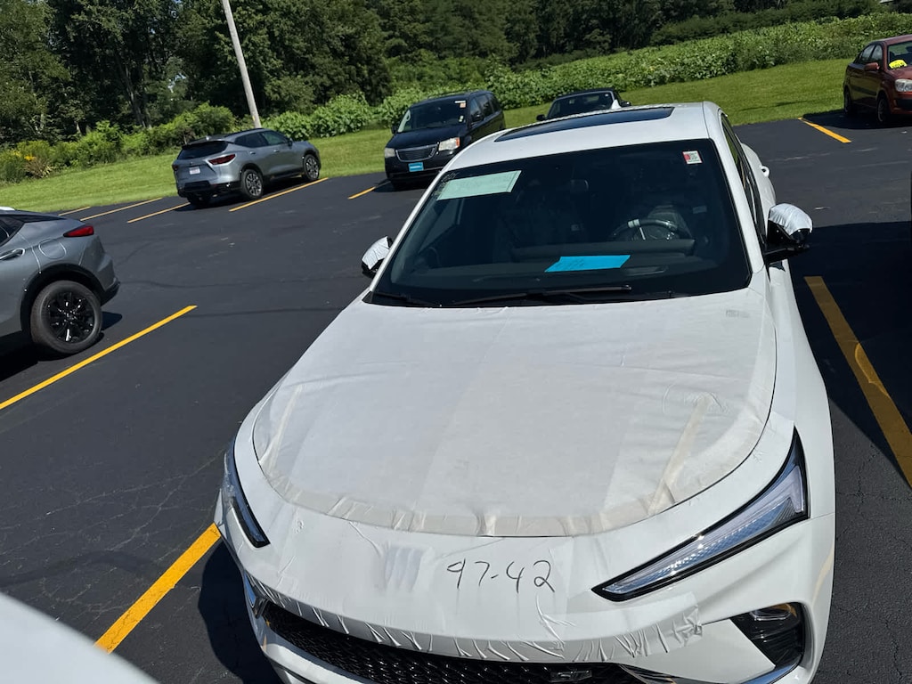 New 2026 Buick Envista Sport Touring SUV