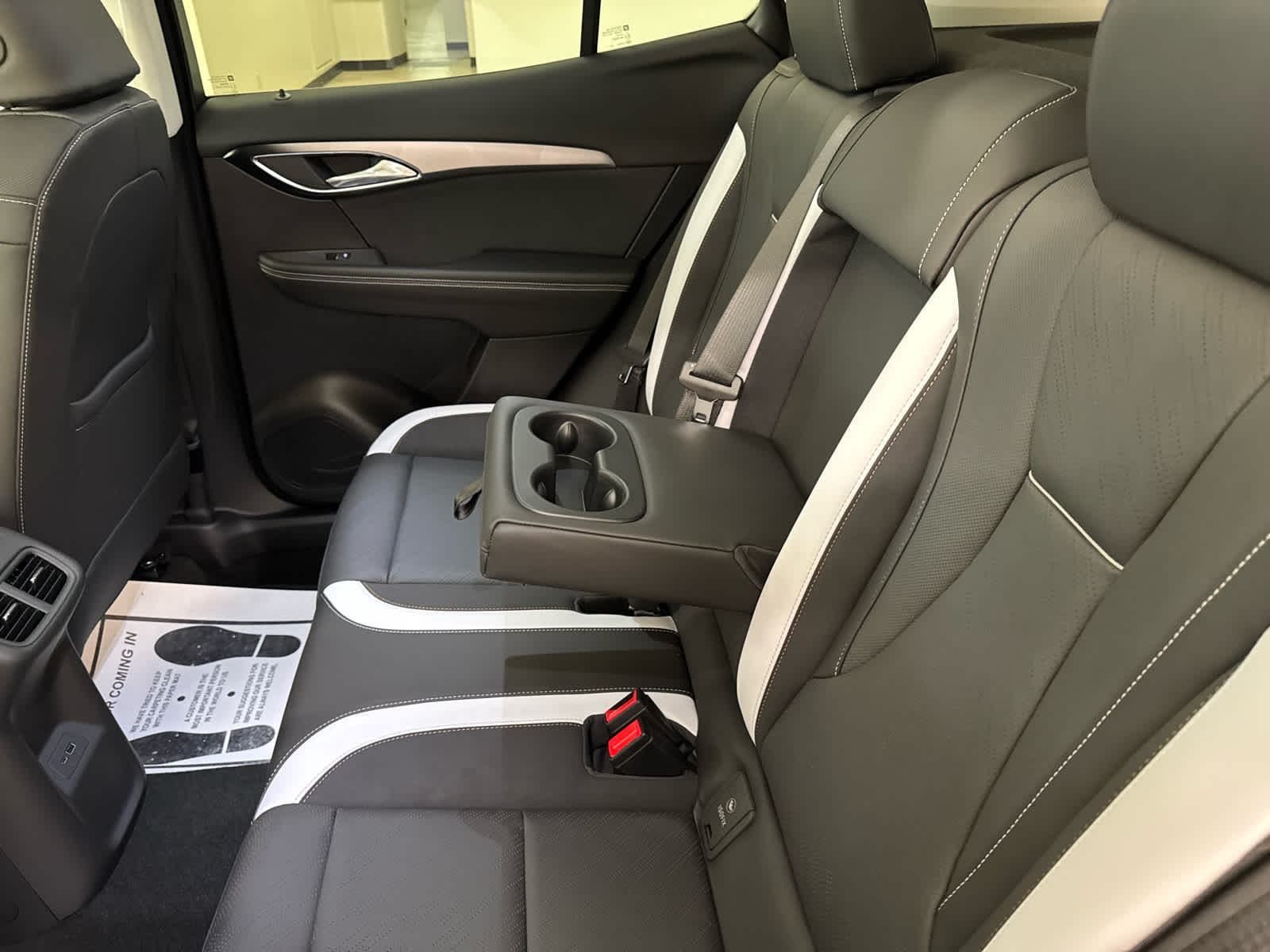 2026 Buick Envision Sport Touring - Photo 16