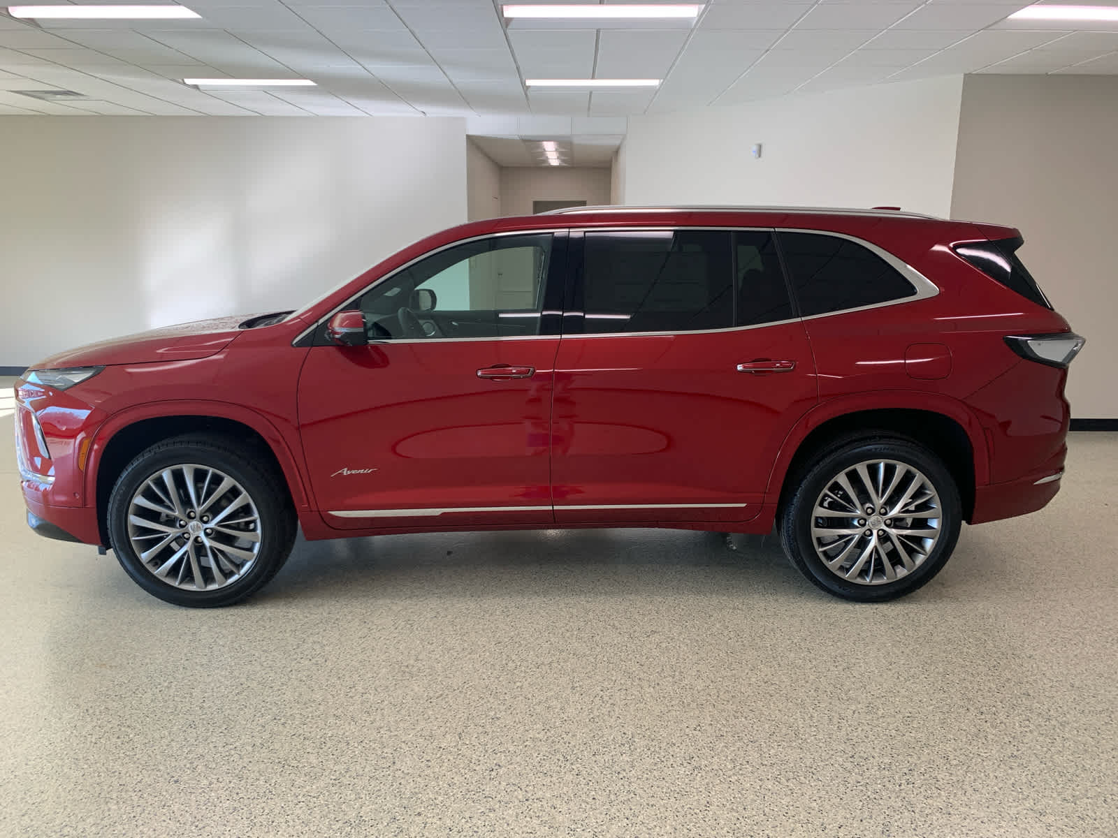 2026 Buick Enclave Avenir - Photo 11