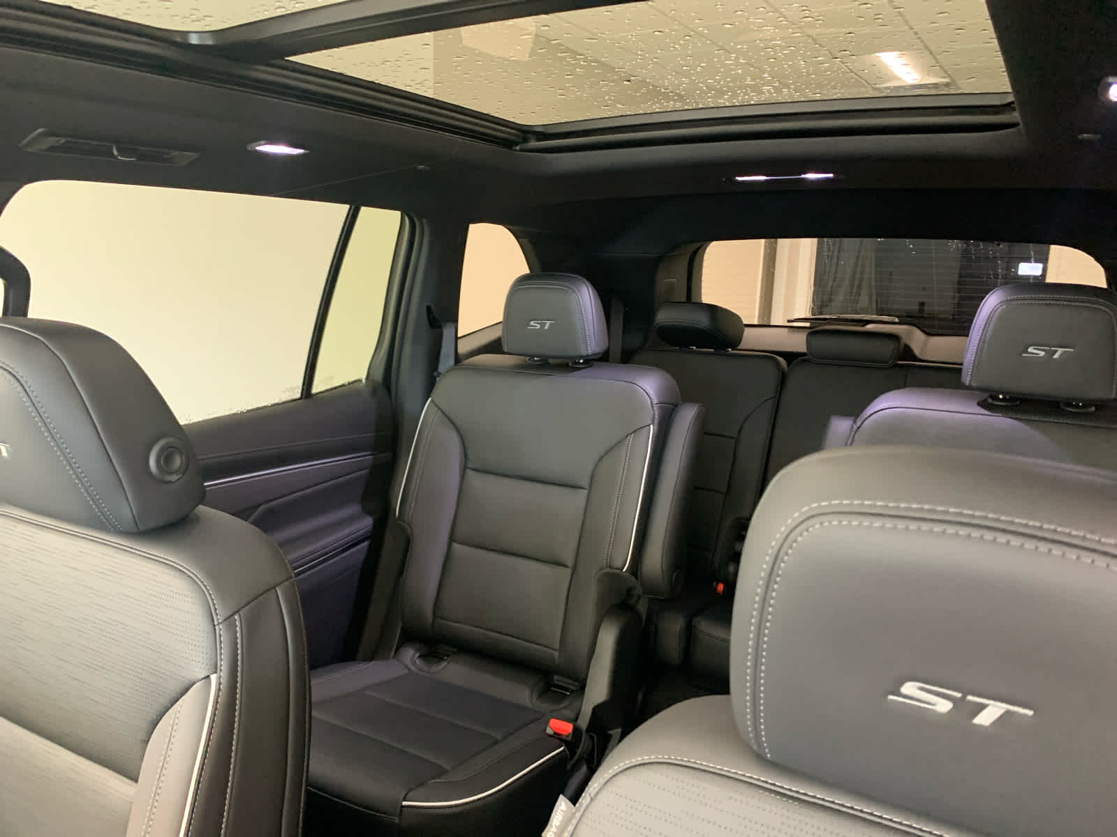 2026 Buick Enclave Sport Touring - Photo 15