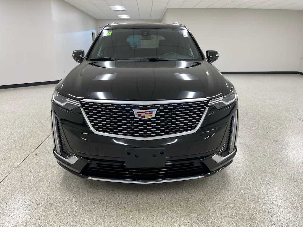 Used 2024 CADILLAC XT6 Luxury SUV