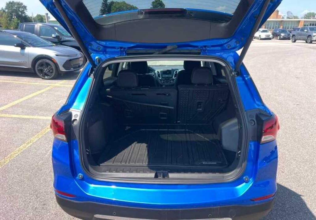 Used 2024 Chevrolet Equinox LT SUV