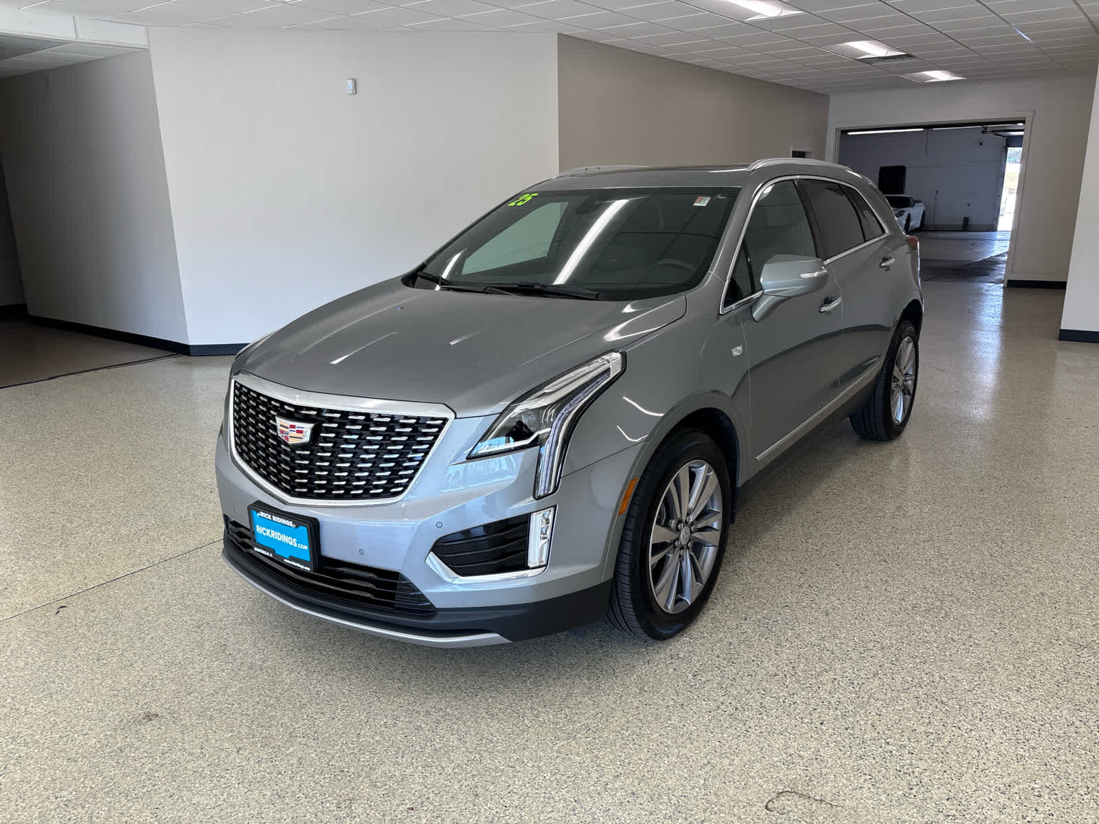 2025 Cadillac XT5 Premium Luxury's photo