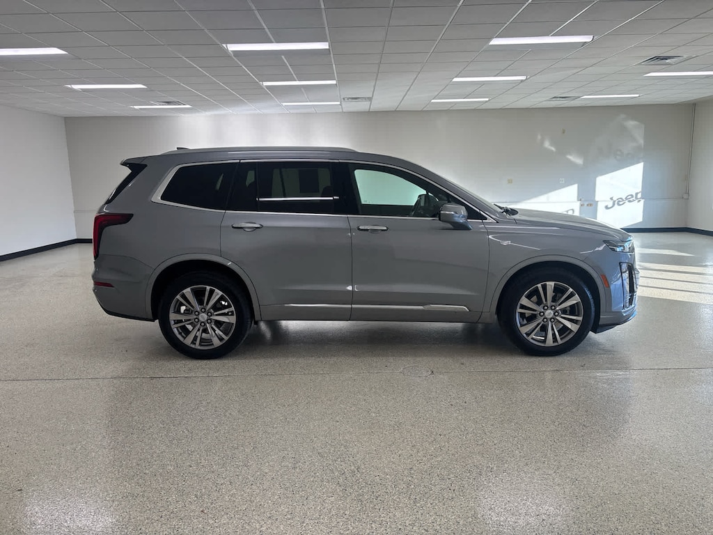 Used 2025 CADILLAC XT6 Premium Luxury SUV