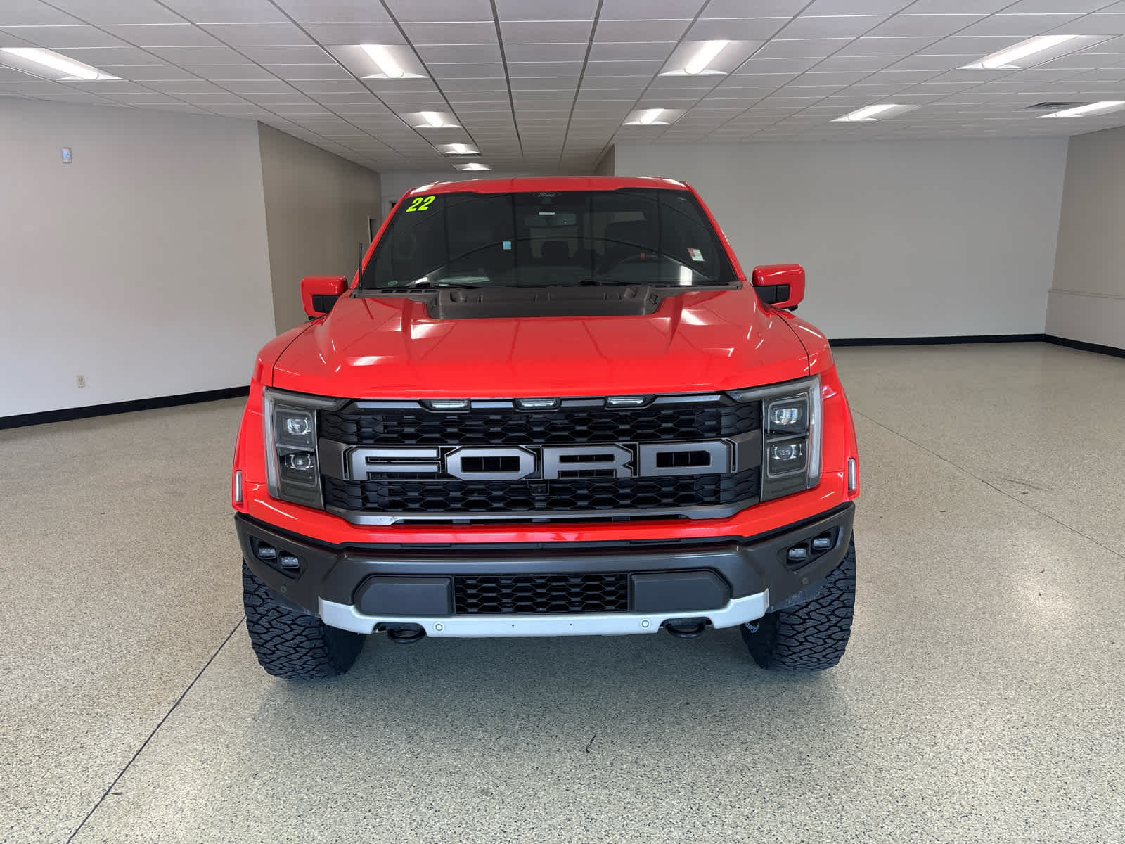 2022 Ford F-150 Raptor photo 2