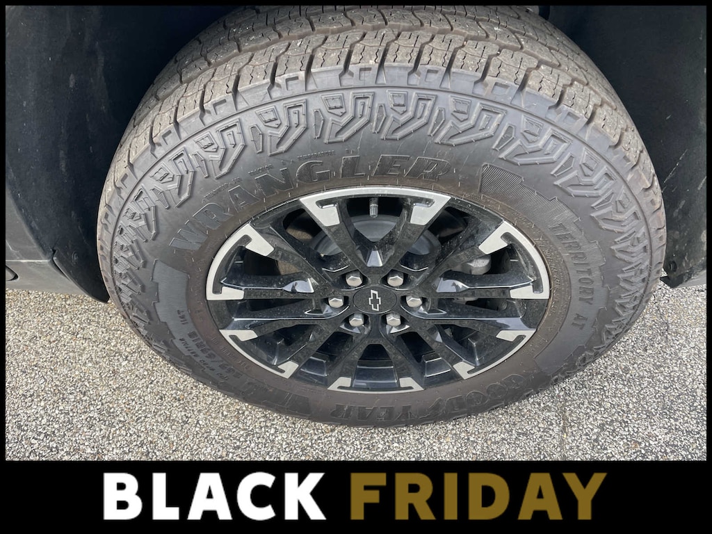 Used 2024 Chevrolet Traverse Z71 SUV