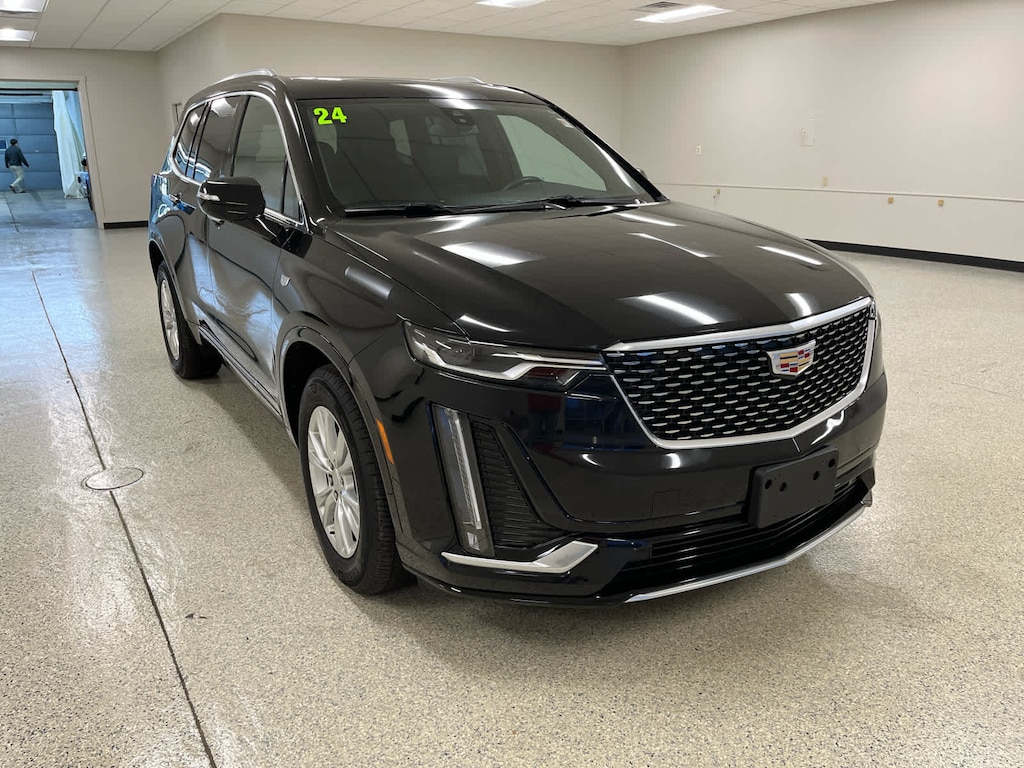 Used 2024 CADILLAC XT6 Luxury SUV