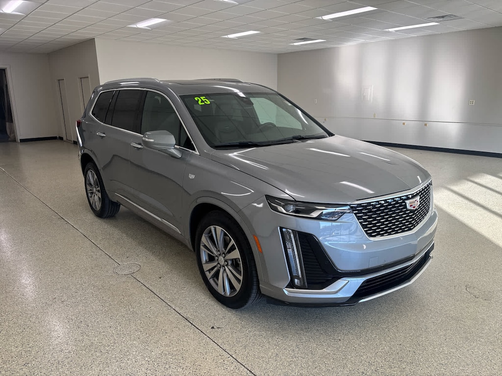 Used 2025 CADILLAC XT6 Premium Luxury SUV